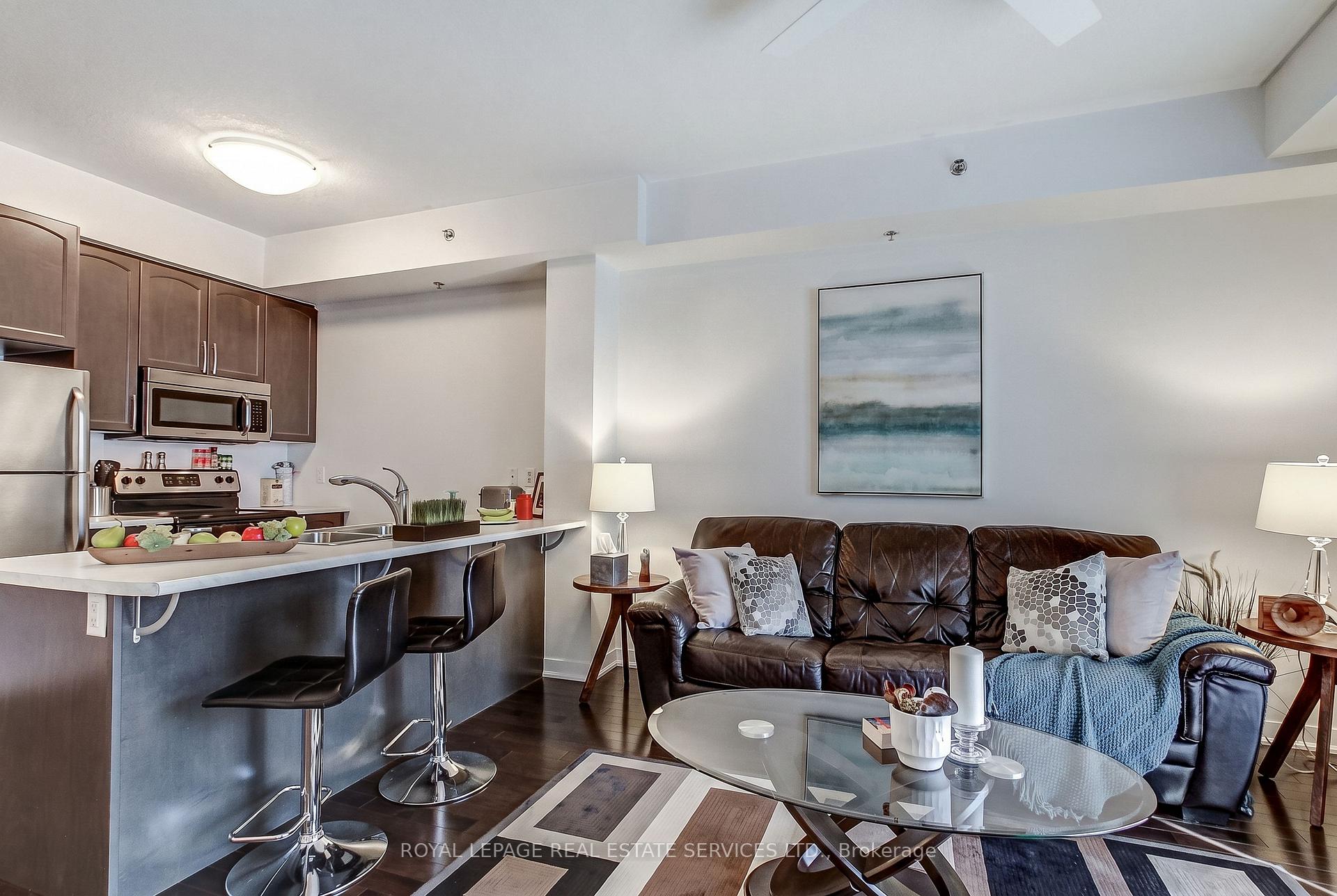 Photo 23 of Unit 106, 5317 Upper Middle Road, Burlington, Orchard — HOMEH