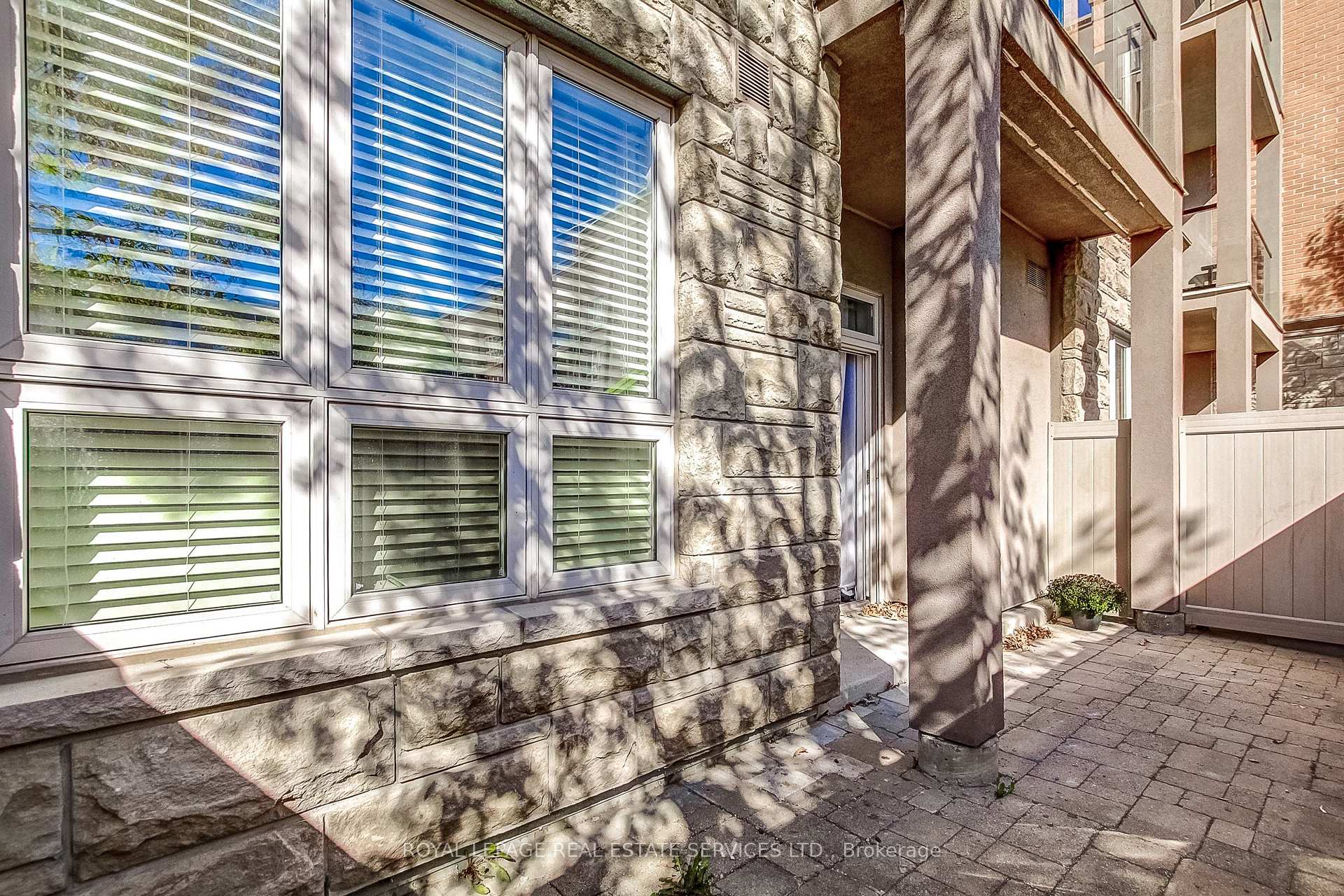 Photo 30 of Unit 106, 5317 Upper Middle Road, Burlington, Orchard — HOMEH