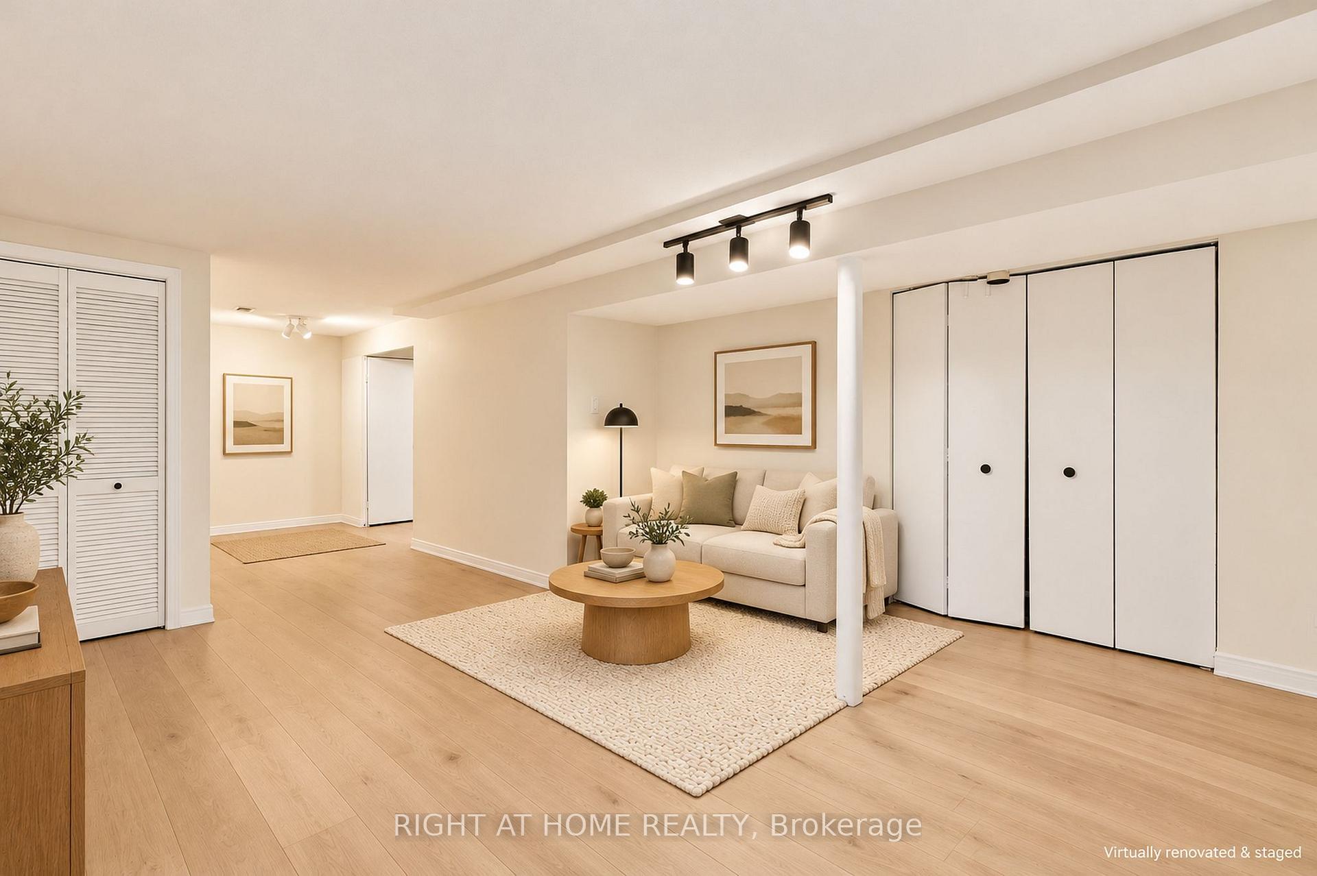 Photo 28 of 68 Trott Square, Scarborough, Malvern — HOMEH