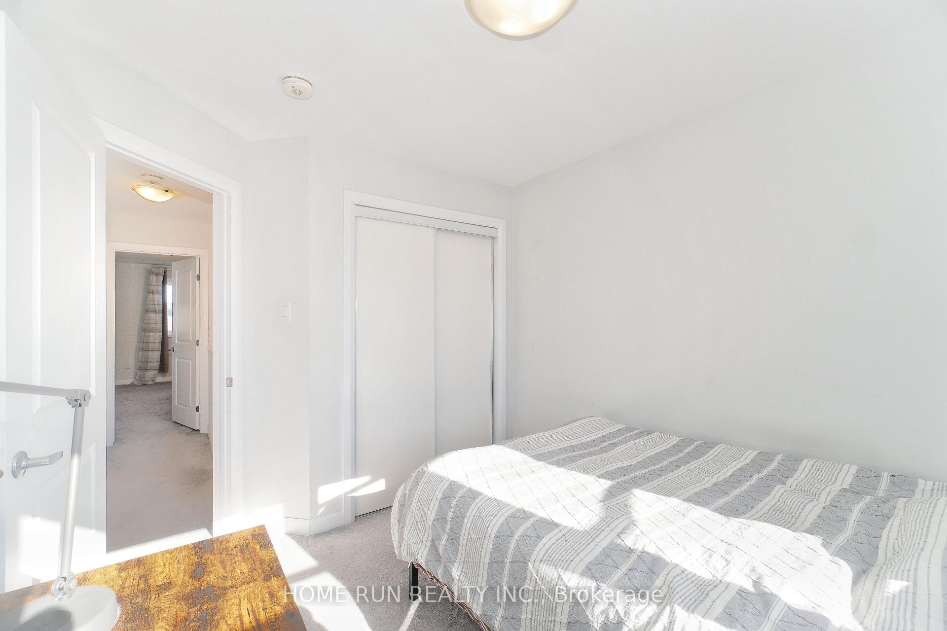 Photo 22 of 211 Clonrush Way, Ottawa, Kanata - Kanata Lakes/Heritage Hills — HOMEH
