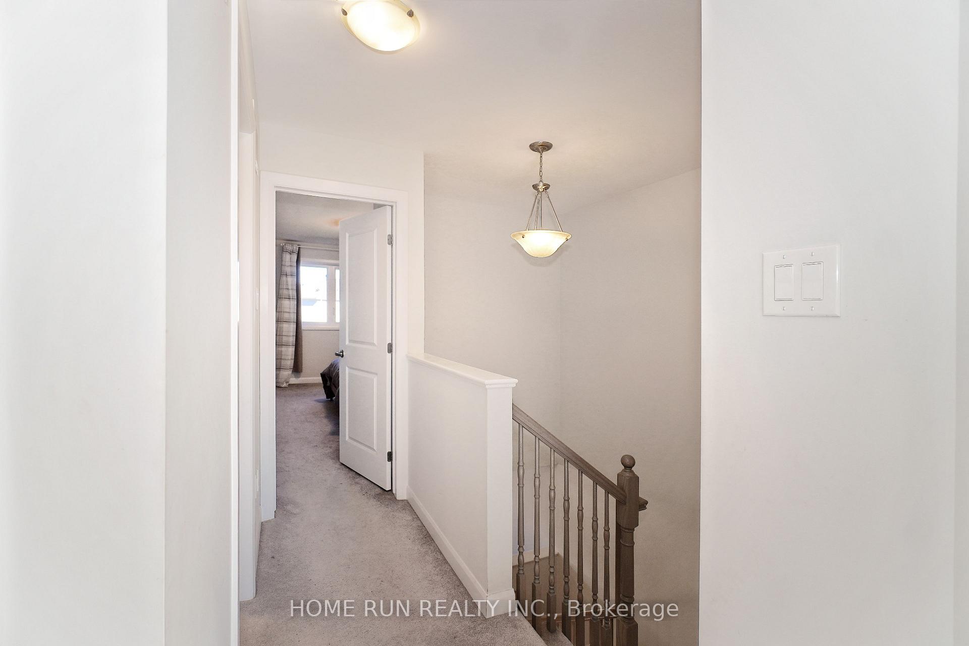 Photo 23 of 211 Clonrush Way, Ottawa, Kanata - Kanata Lakes/Heritage Hills — HOMEH