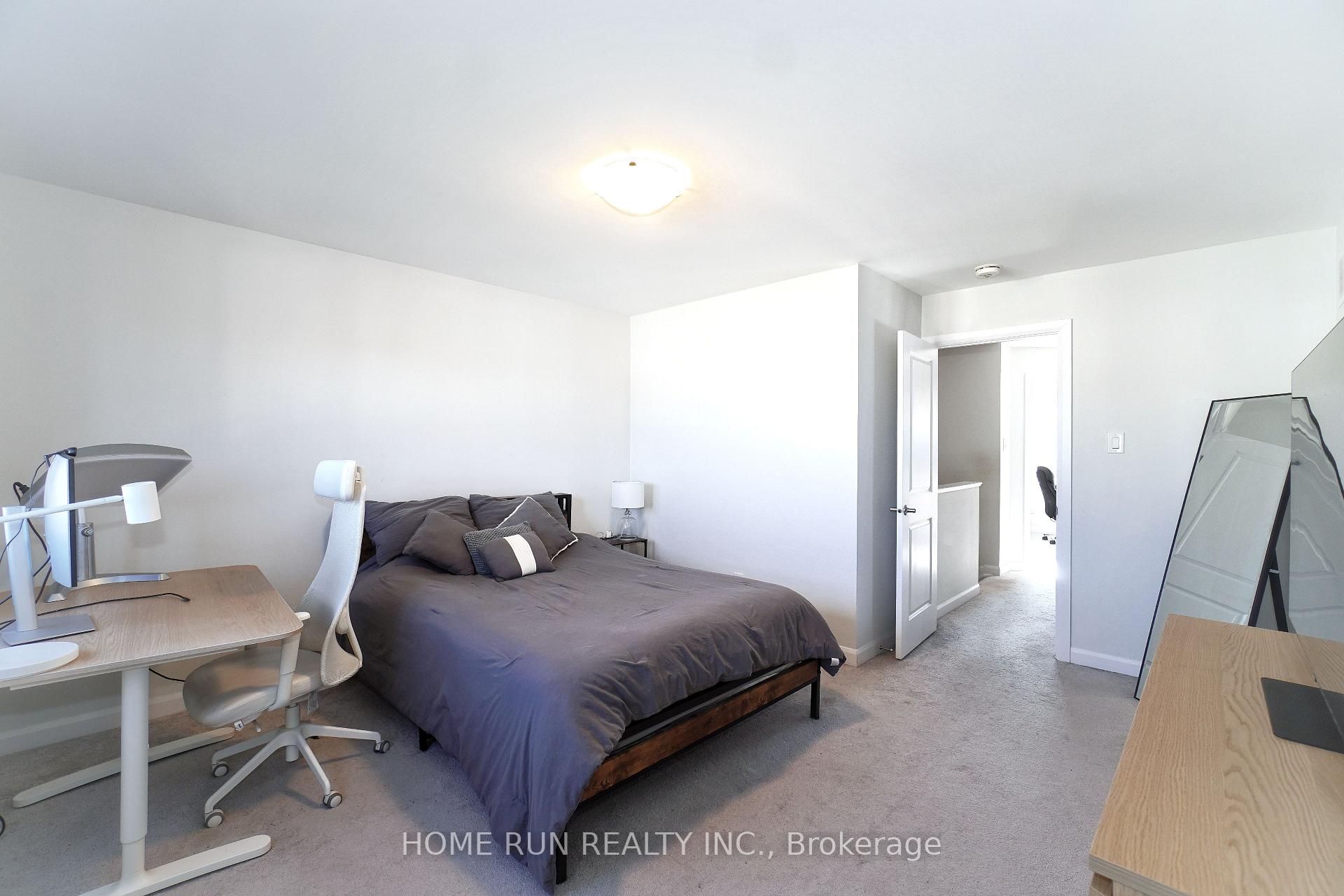 Photo 29 of 211 Clonrush Way, Ottawa, Kanata - Kanata Lakes/Heritage Hills — HOMEH