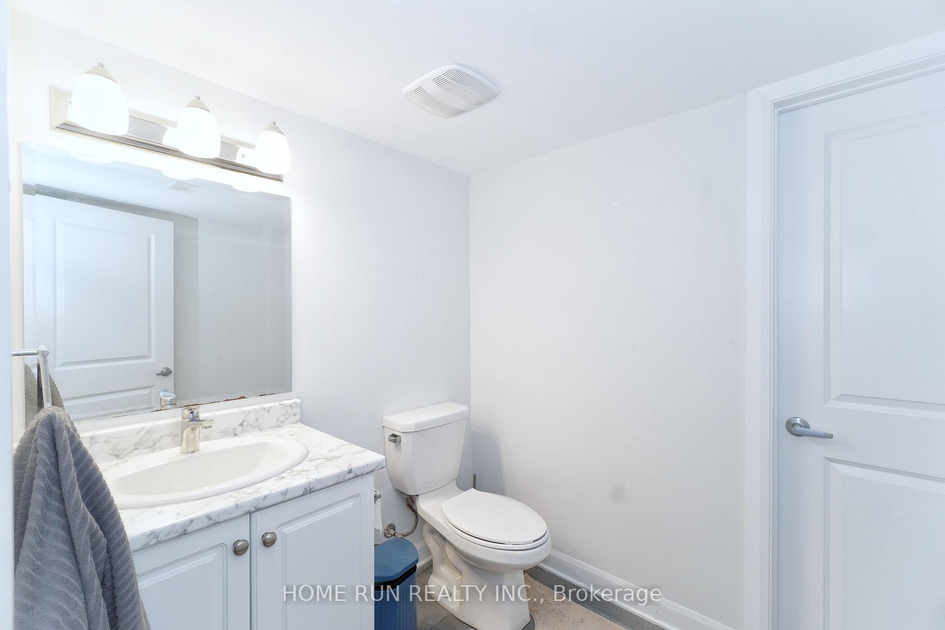 Photo 33 of 211 Clonrush Way, Ottawa, Kanata - Kanata Lakes/Heritage Hills — HOMEH