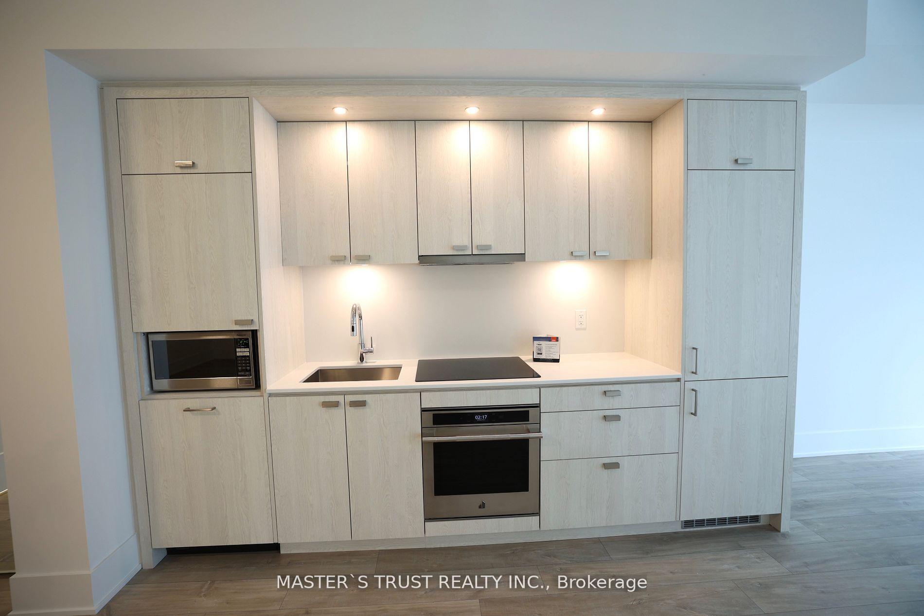 Photo 2 of Unit 803, 470 Front Street W, Toronto, Waterfront Communities — HOMEH