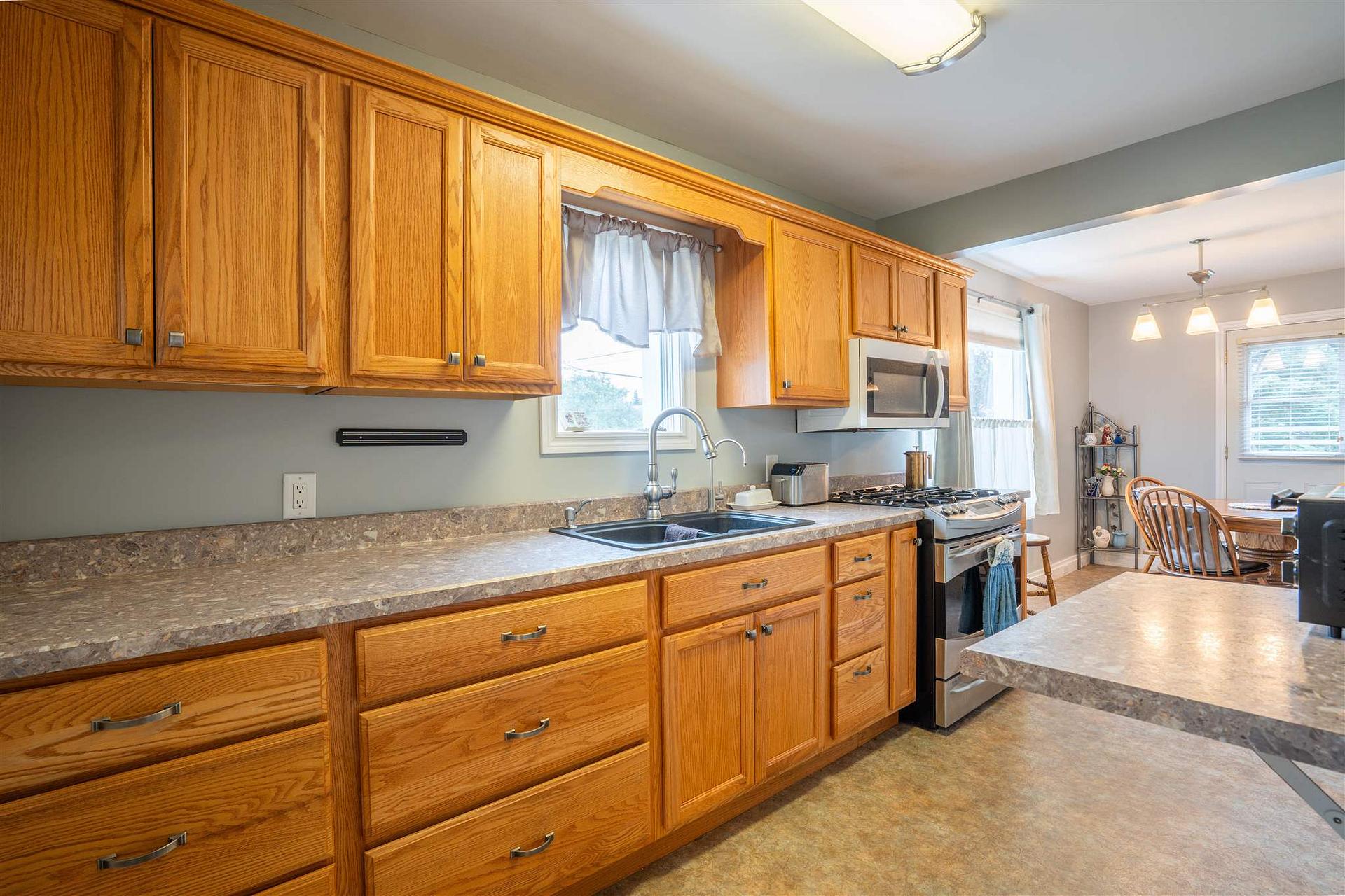 Photo 13 of 219 Eastern Avenue, Sault Ste Marie, Ward 1 — HOMEH