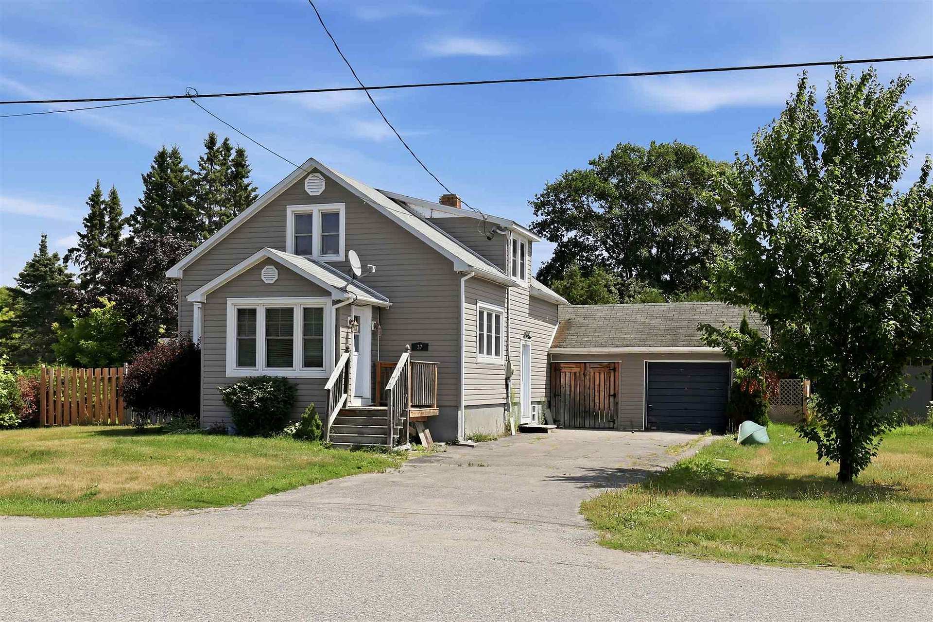 Photo 1 of 37 Government Road, Thessalon — HOMEH