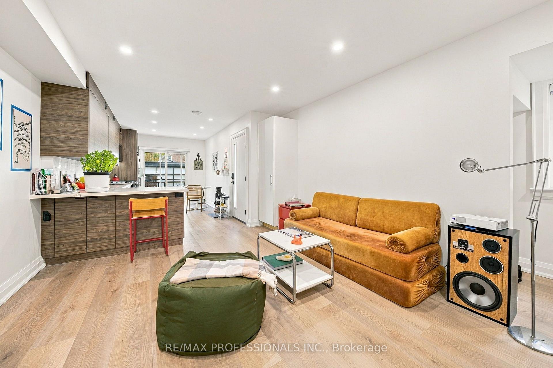 Photo 8 of Unit 2nd Flr, 134 Argyle Street, Toronto, Trinity-Bellwoods — HOMEH