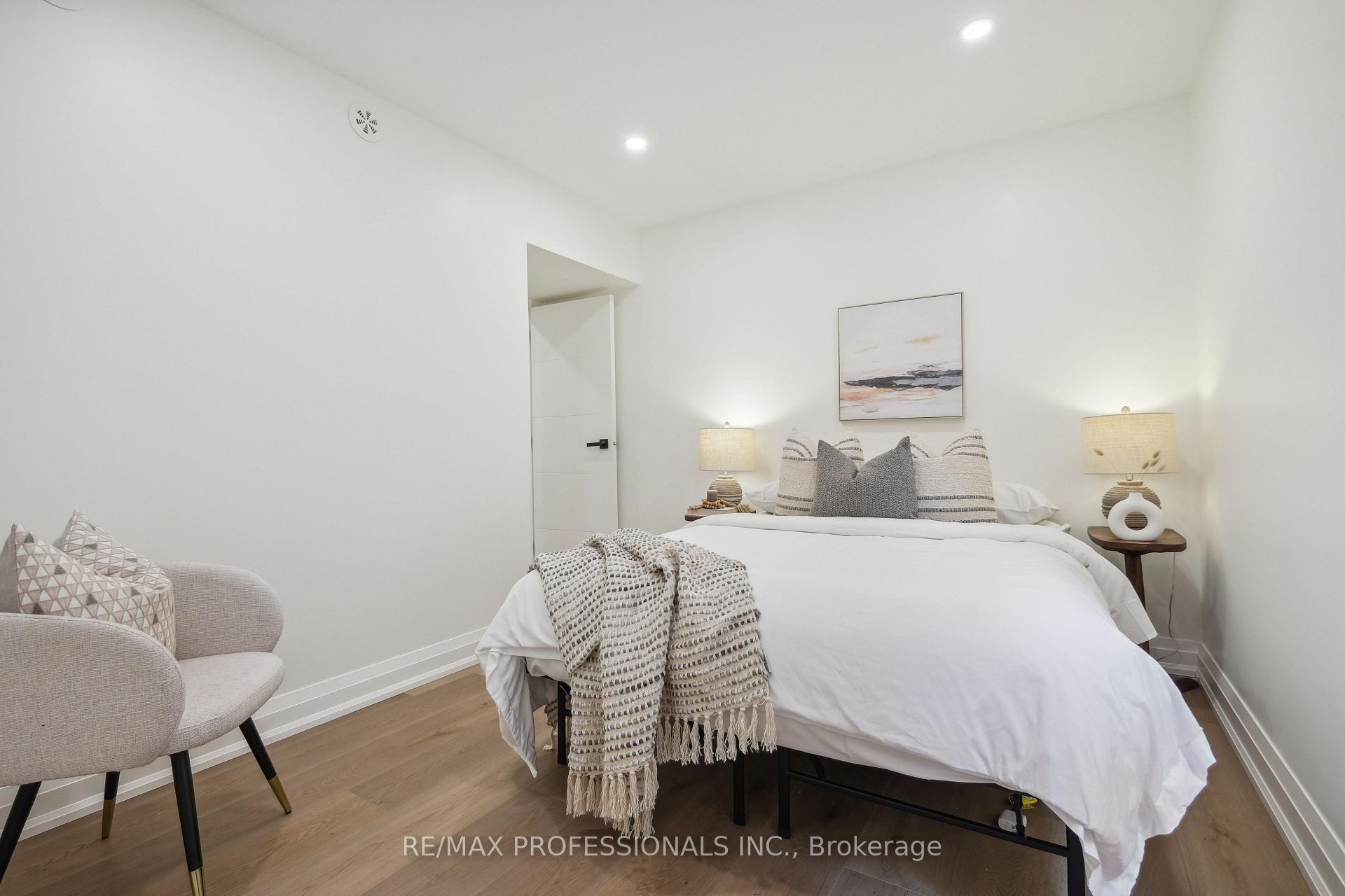Photo 15 of Unit 2nd Flr, 134 Argyle Street, Toronto, Trinity-Bellwoods — HOMEH