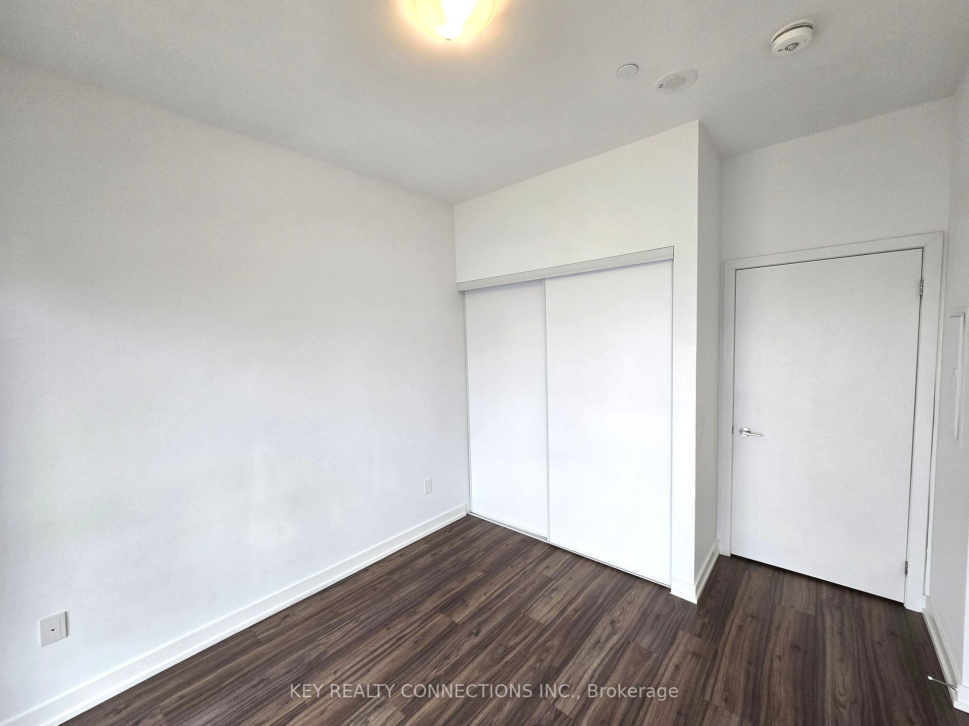 Photo 17 of Unit 415, 55 Duke Street W, Kitchener — HOMEH