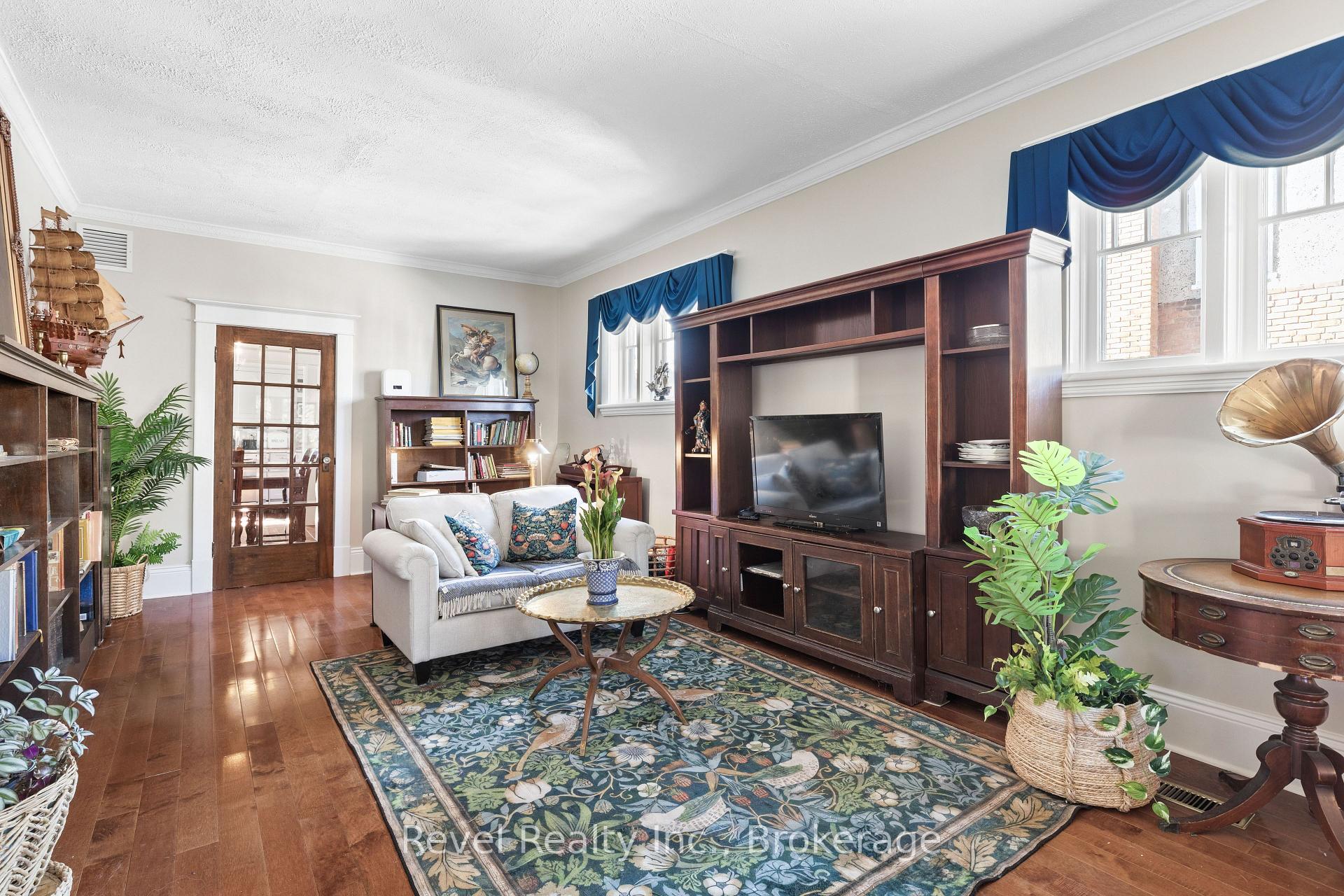 Photo 11 of 27 Francis Street, Kawartha Lakes, Lindsay — HOMEH