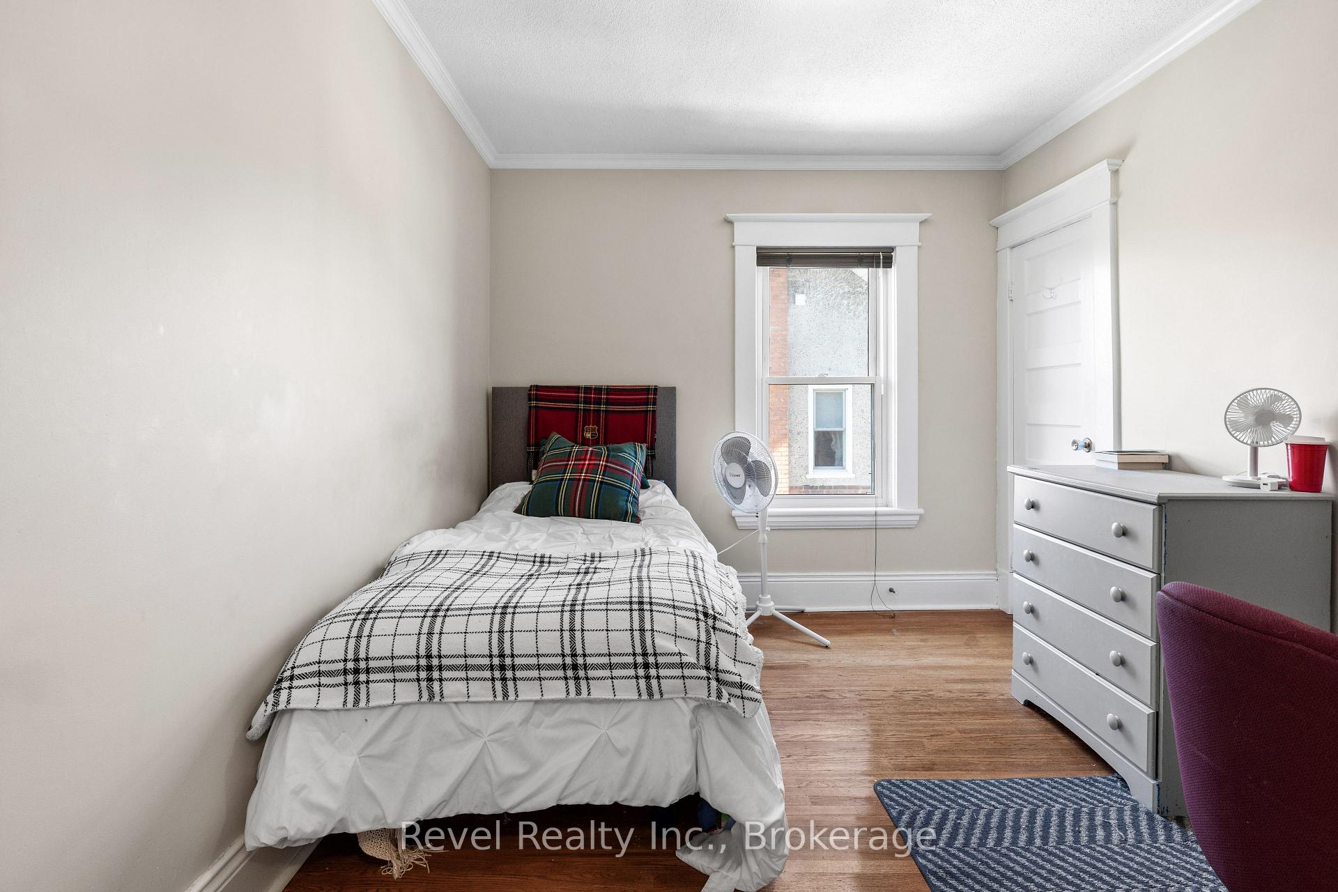 Photo 22 of 27 Francis Street, Kawartha Lakes, Lindsay — HOMEH