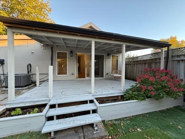 Photo 21 of 121 Paisley Boulevard E, Mississauga, Cooksville — HOMEH