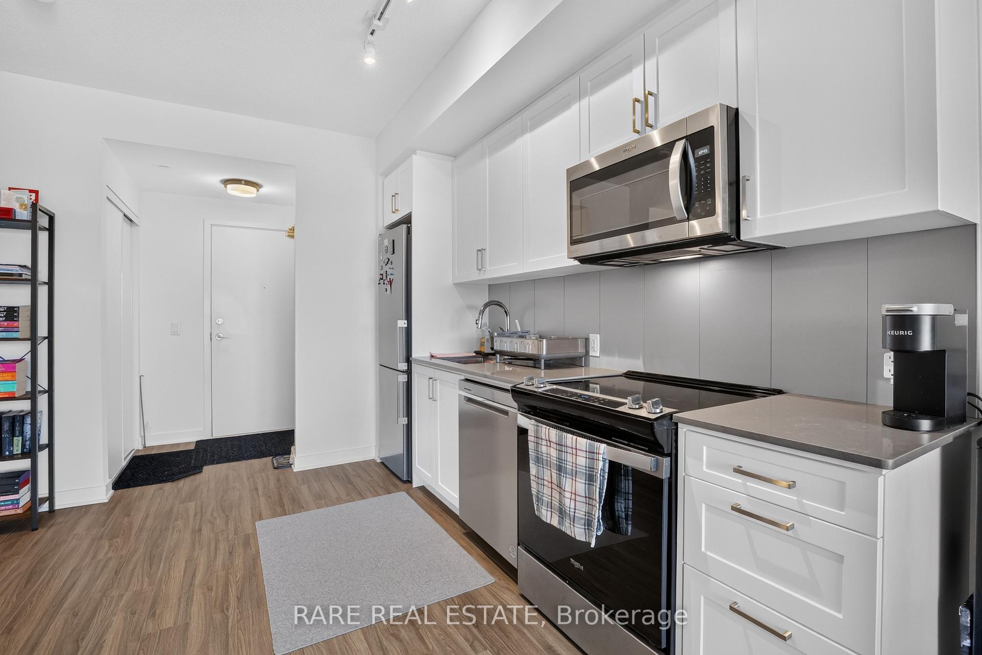 Photo 14 of Unit 327, 681 Yonge Street, Barrie, Painswick South — HOMEH