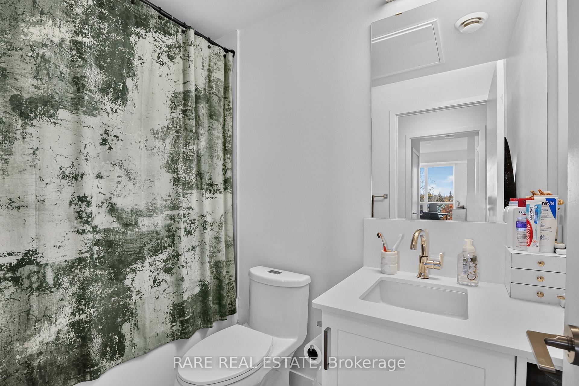 Photo 22 of Unit 327, 681 Yonge Street, Barrie, Painswick South — HOMEH