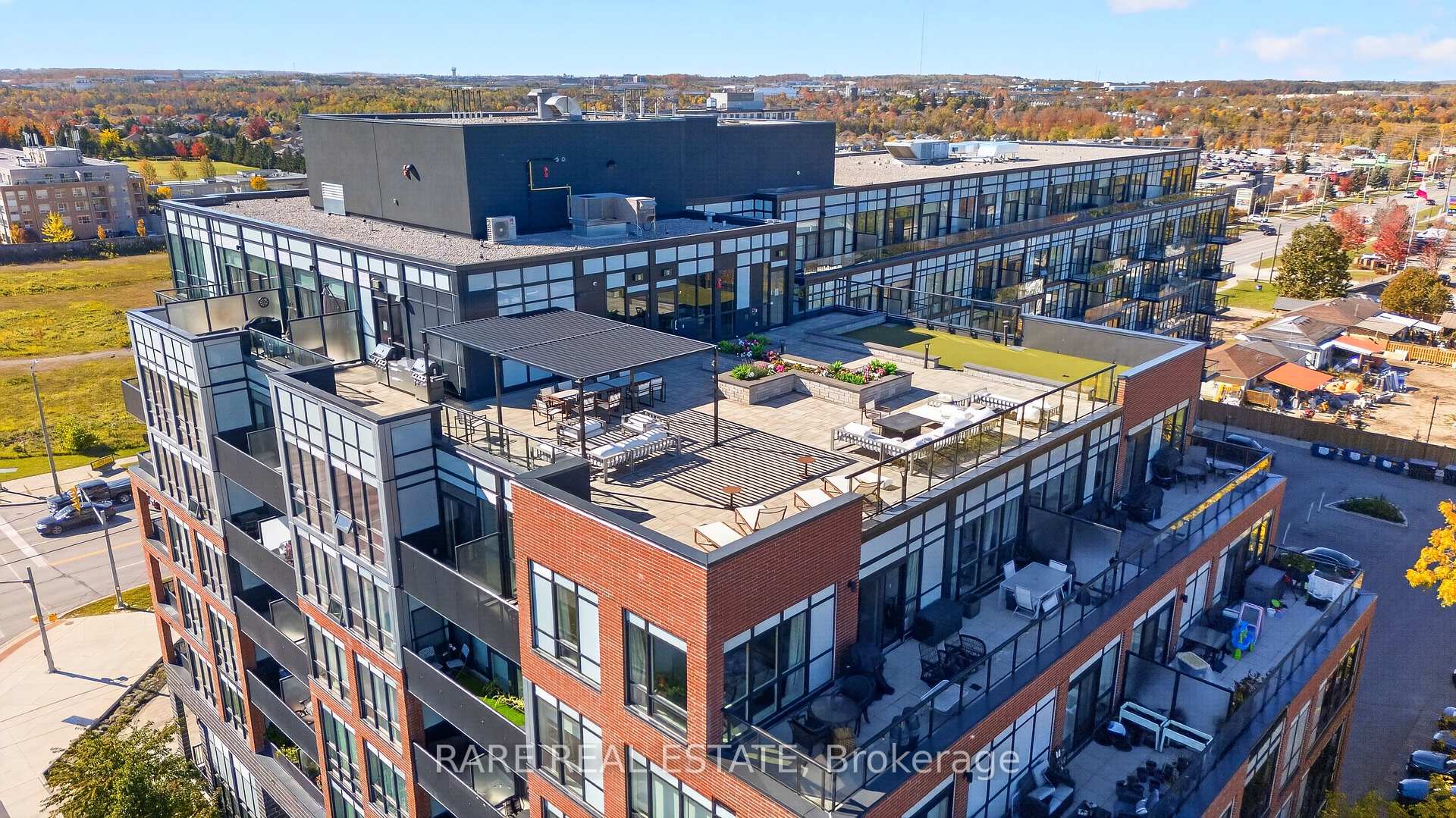 Photo 30 of Unit 327, 681 Yonge Street, Barrie, Painswick South — HOMEH