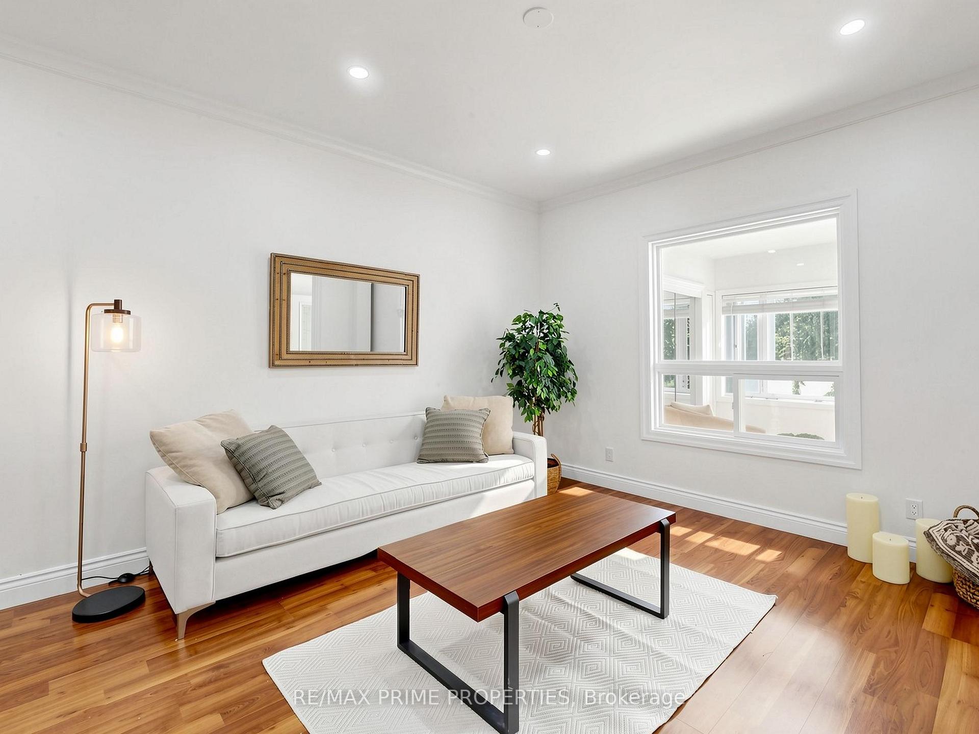 Photo 3 of 18 Dentonia Park Avenue, Toronto, Crescent Town — HOMEH