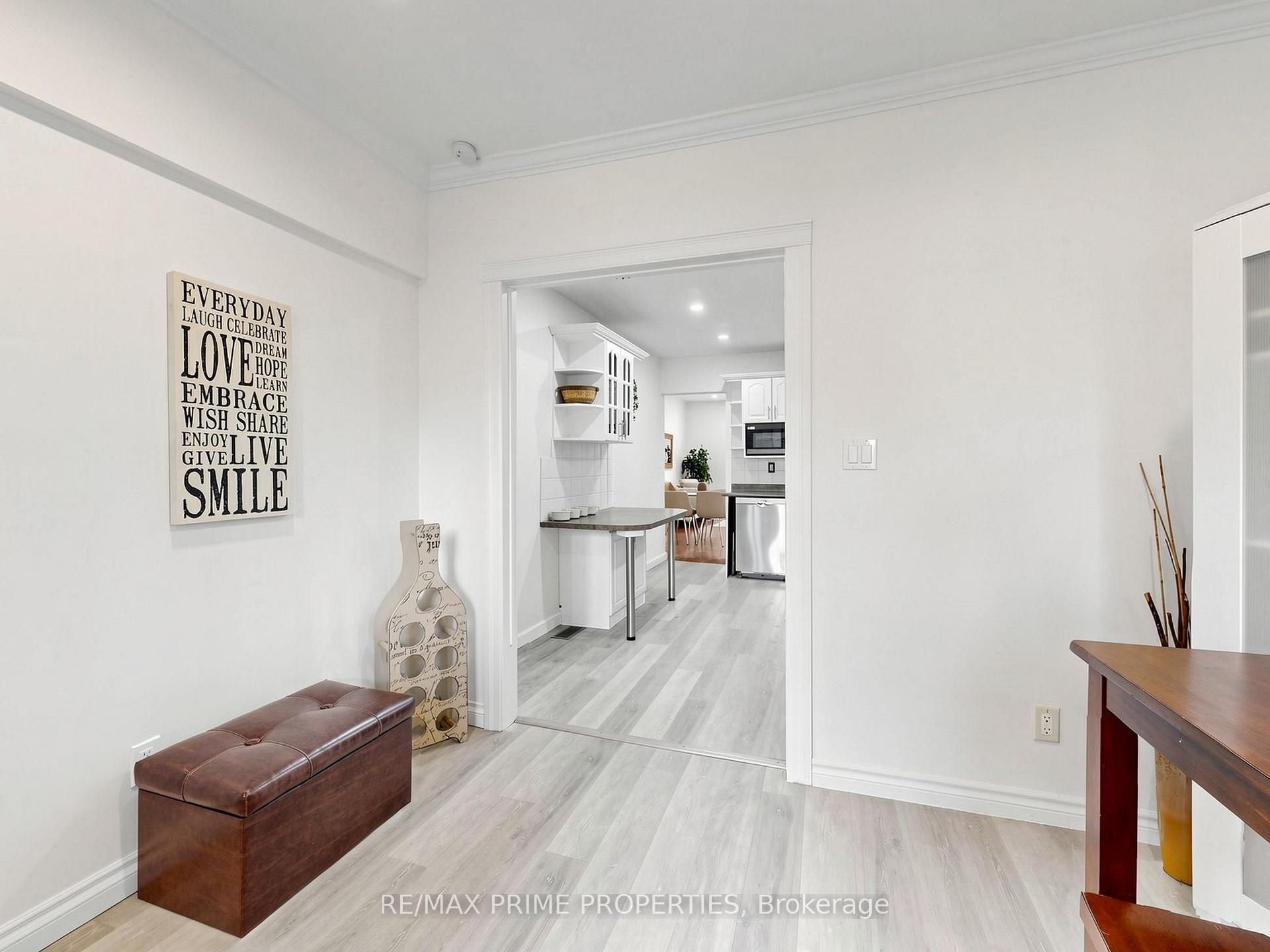 Photo 16 of 18 Dentonia Park Avenue, Toronto, Crescent Town — HOMEH