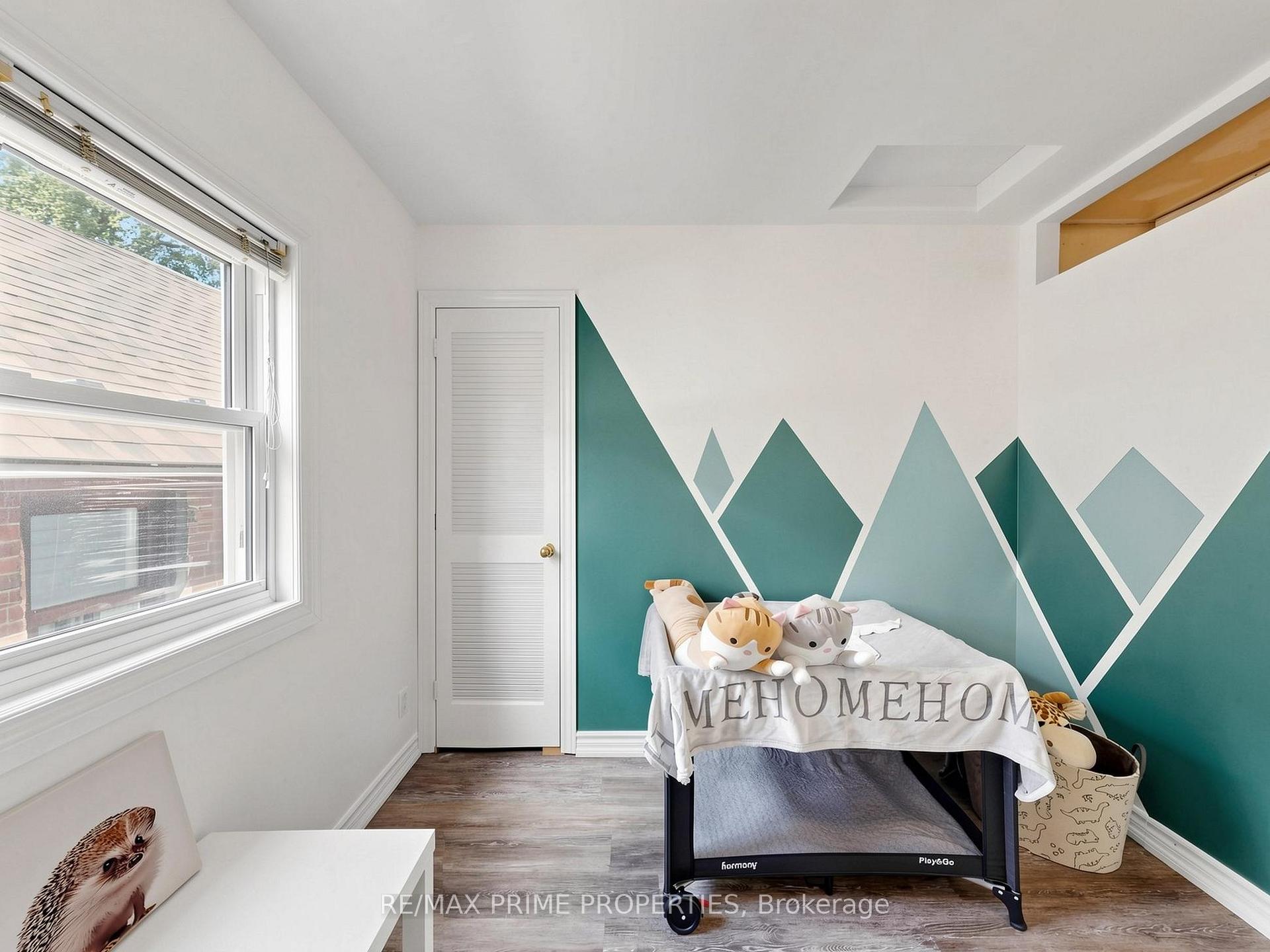 Photo 29 of 18 Dentonia Park Avenue, Toronto, Crescent Town — HOMEH