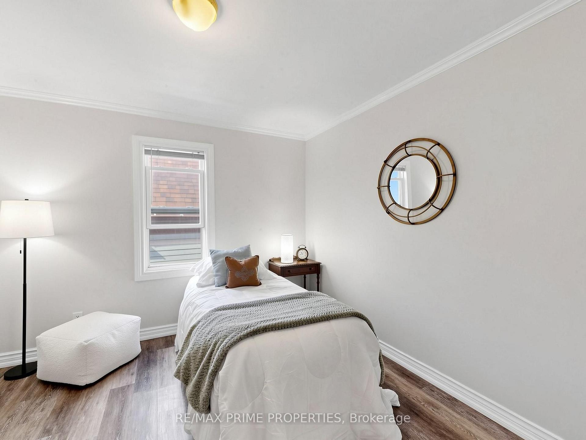 Photo 30 of 18 Dentonia Park Avenue, Toronto, Crescent Town — HOMEH