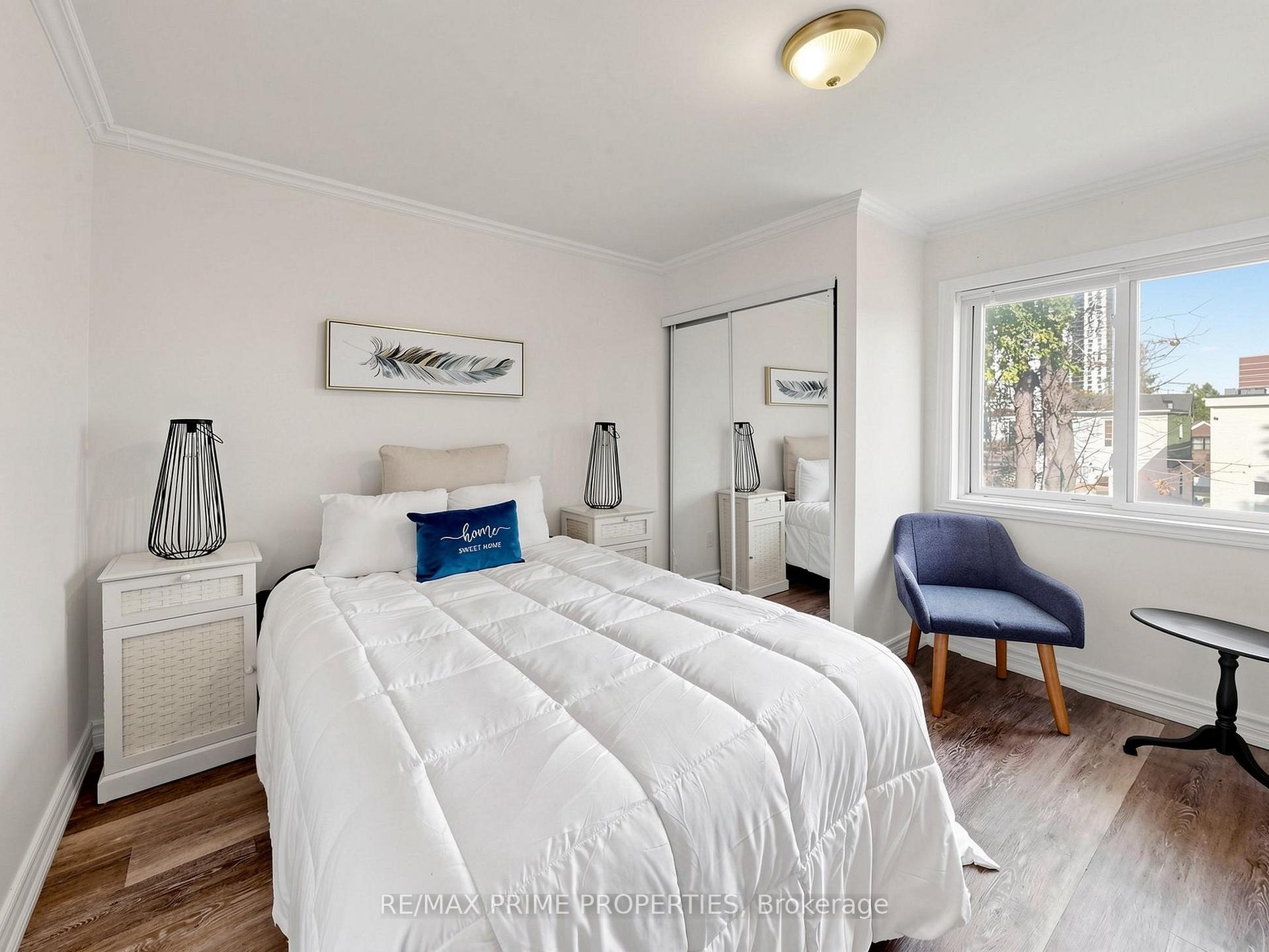 Photo 33 of 18 Dentonia Park Avenue, Toronto, Crescent Town — HOMEH