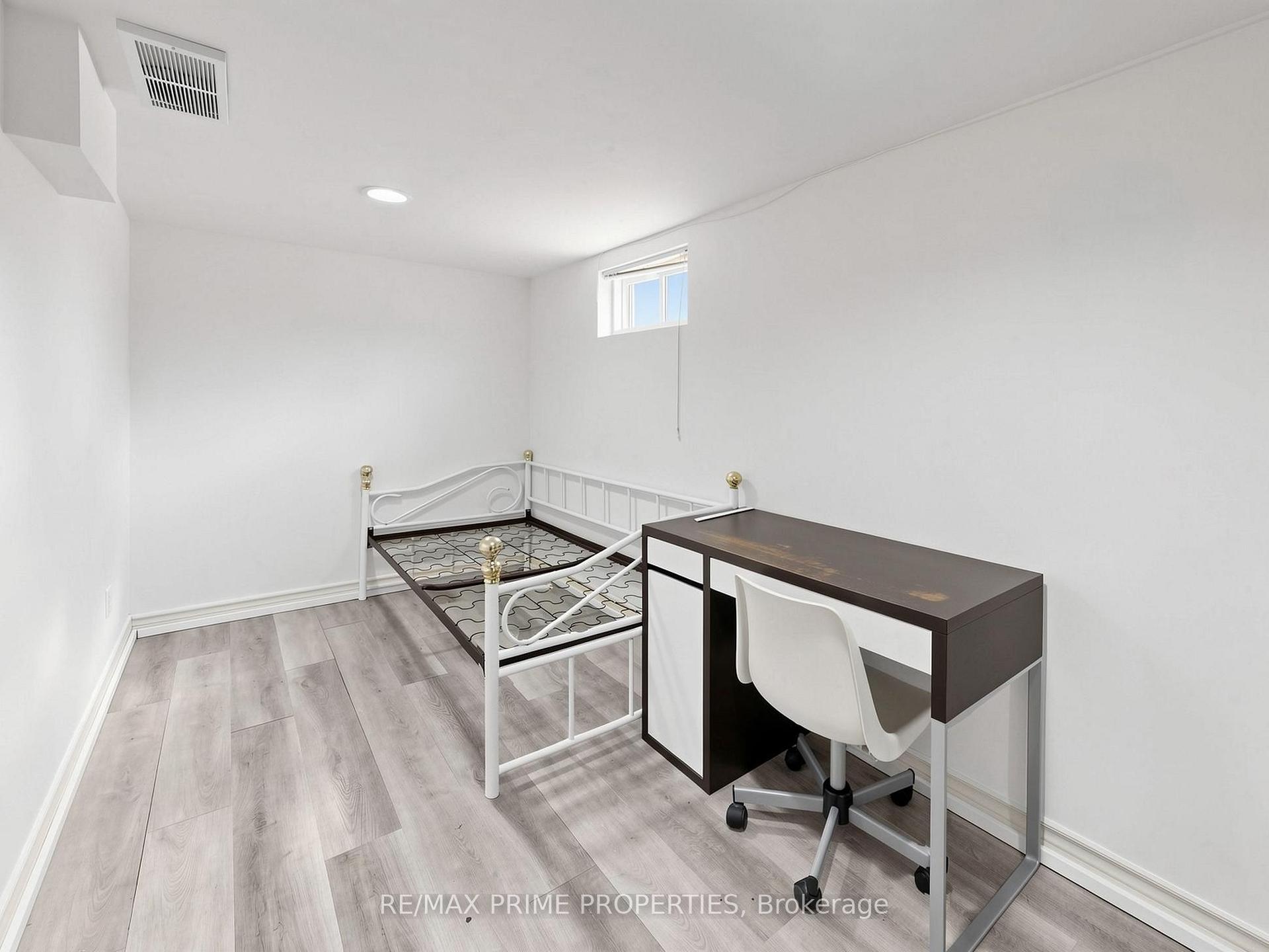 Photo 44 of 18 Dentonia Park Avenue, Toronto, Crescent Town — HOMEH