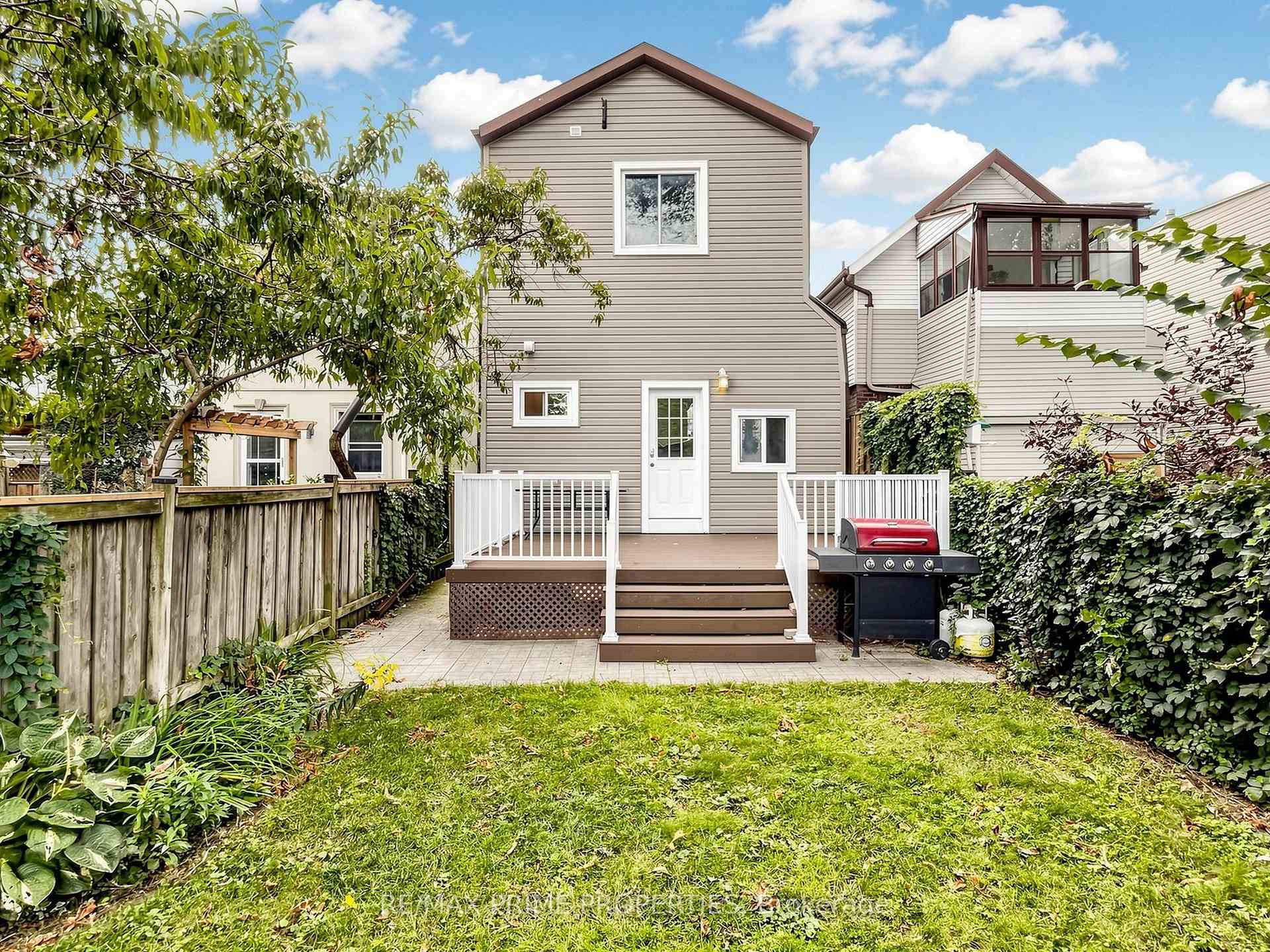 Photo 47 of 18 Dentonia Park Avenue, Toronto, Crescent Town — HOMEH