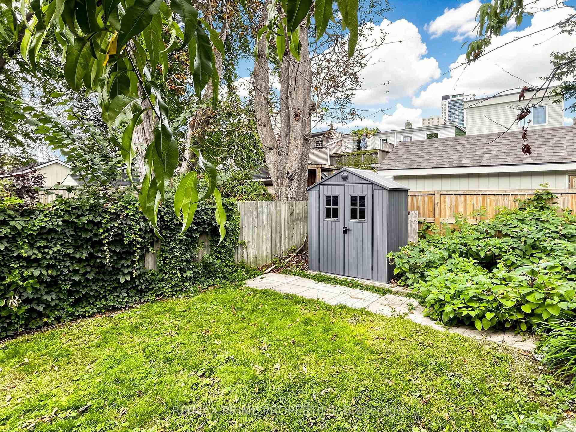 Photo 49 of 18 Dentonia Park Avenue, Toronto, Crescent Town — HOMEH