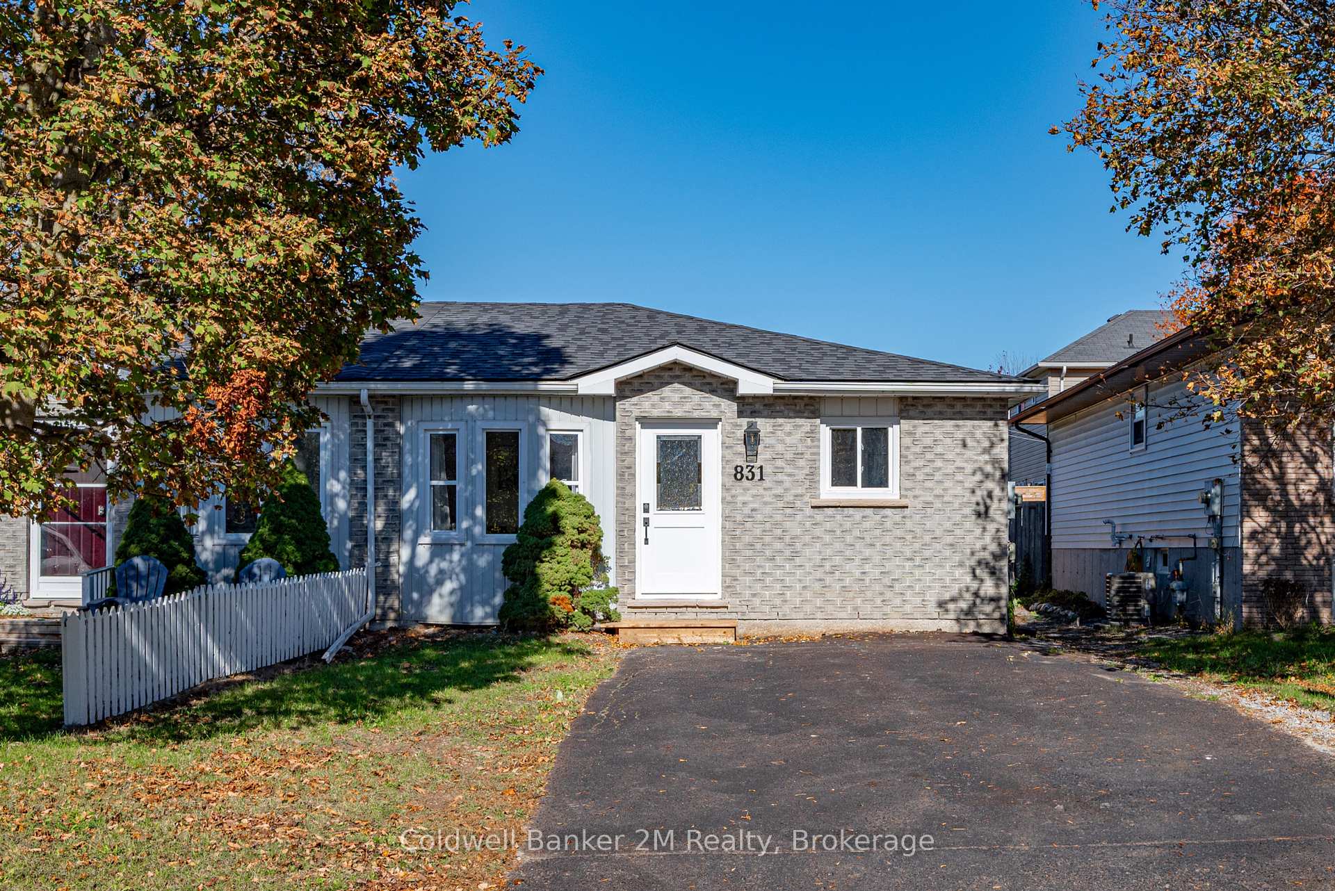 Photo 2 of 831 Milford Drive, Peterborough, Ashburnham Ward 4 — HOMEH