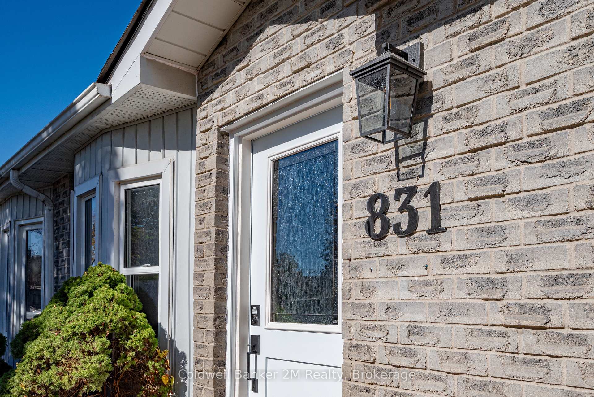 Photo 3 of 831 Milford Drive, Peterborough, Ashburnham Ward 4 — HOMEH