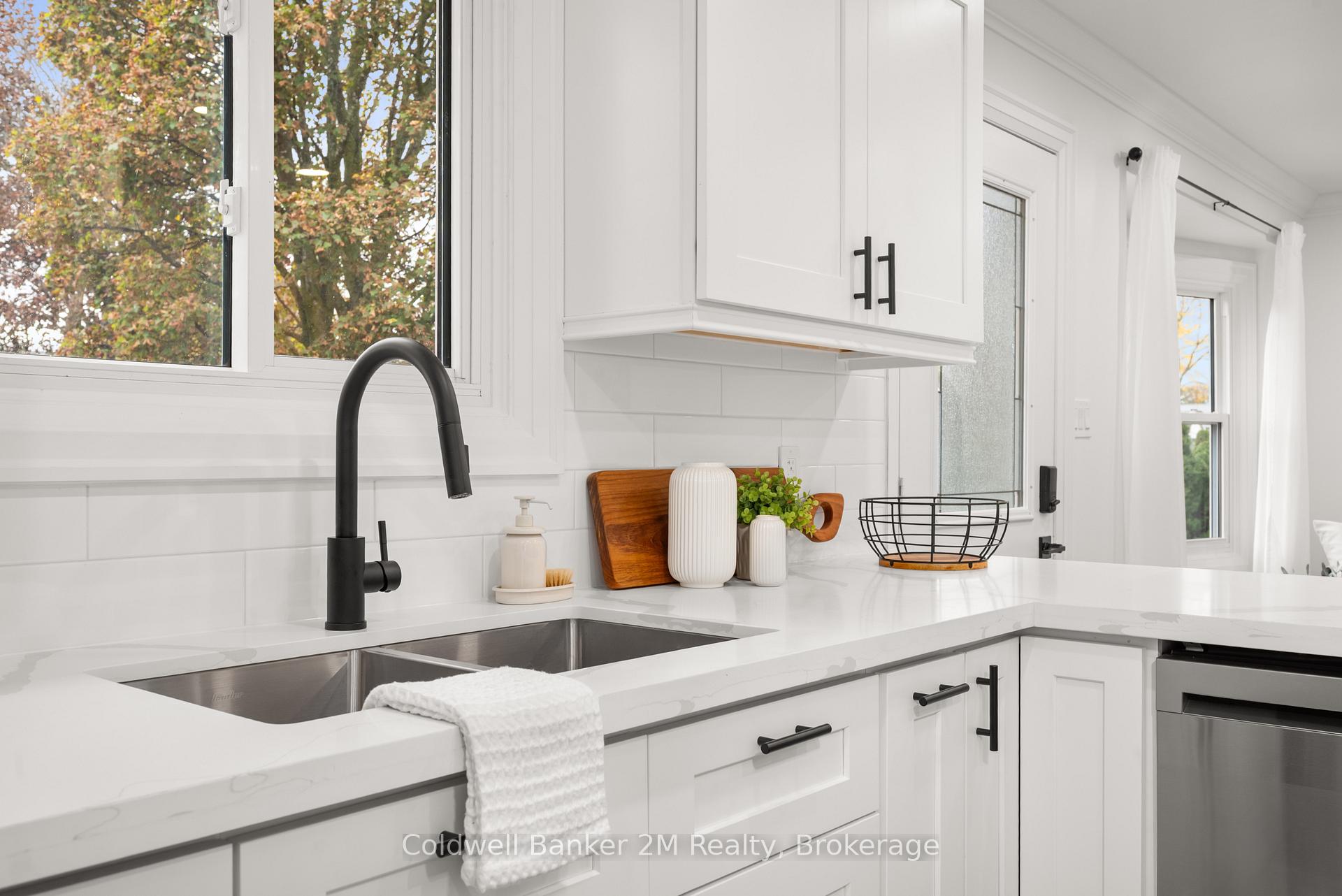 Photo 11 of 831 Milford Drive, Peterborough, Ashburnham Ward 4 — HOMEH