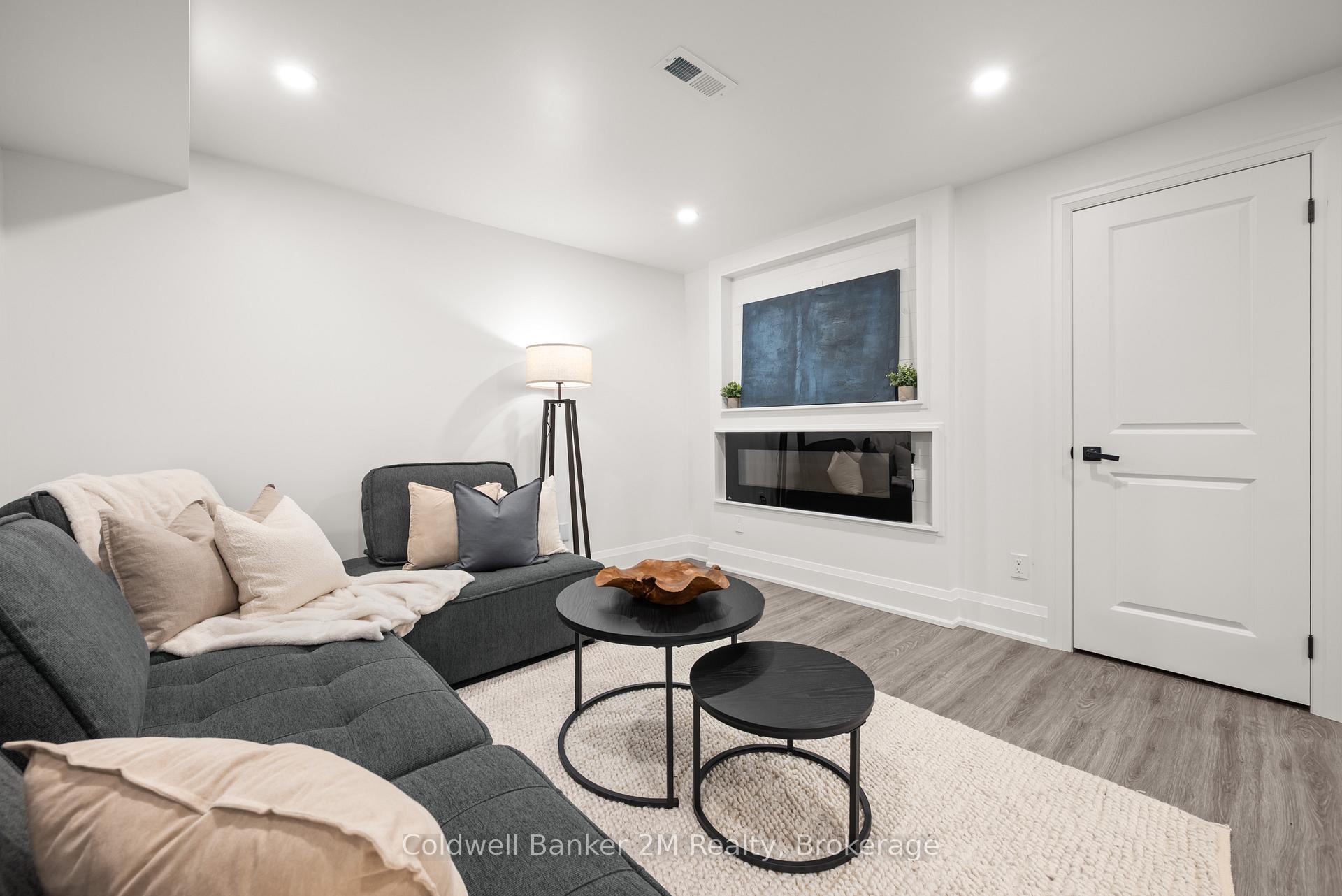 Photo 33 of 831 Milford Drive, Peterborough, Ashburnham Ward 4 — HOMEH
