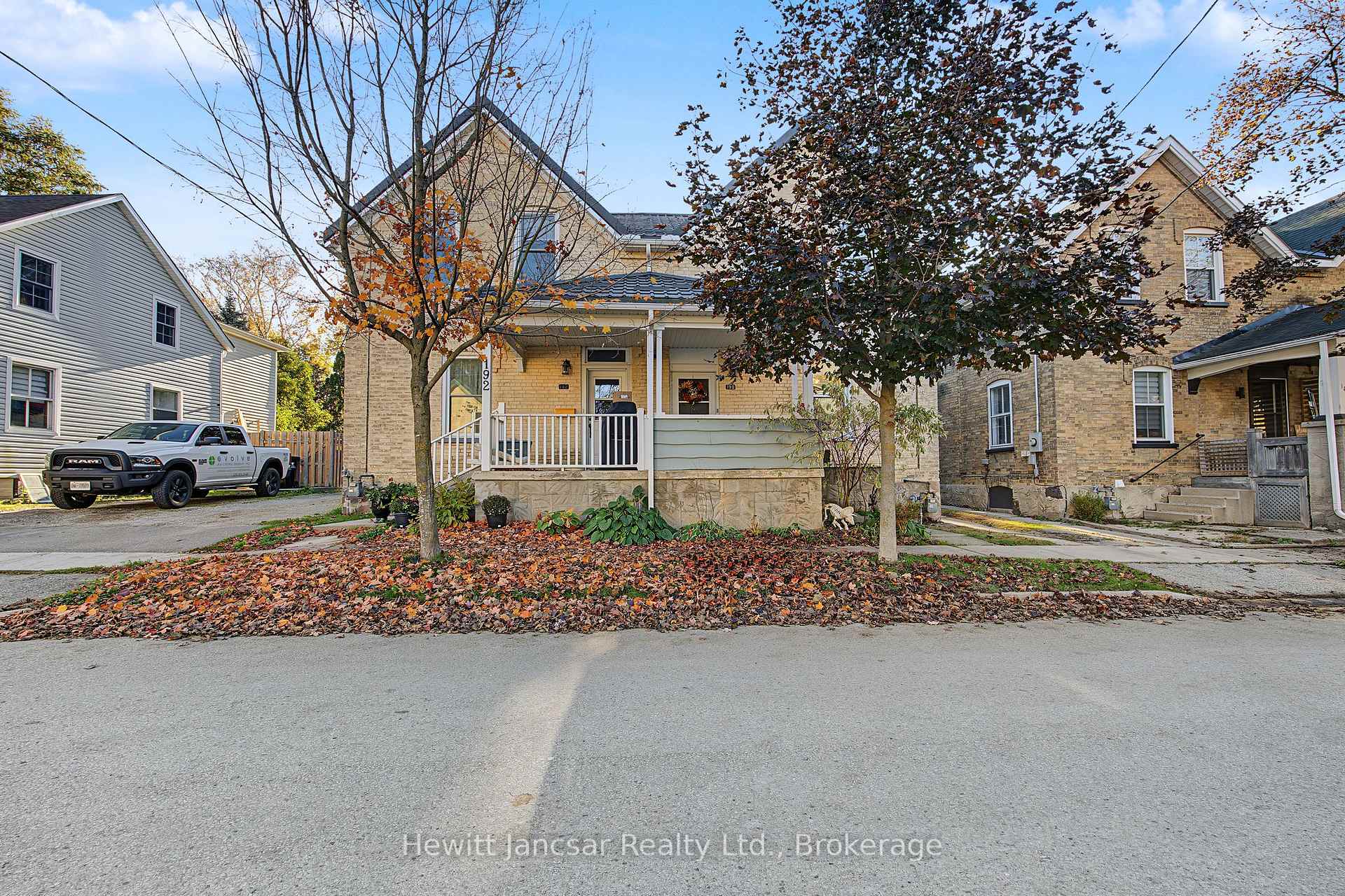 Photo 1 of 190 Jacob Street, Wilmot, New Hamburg — HOMEH
