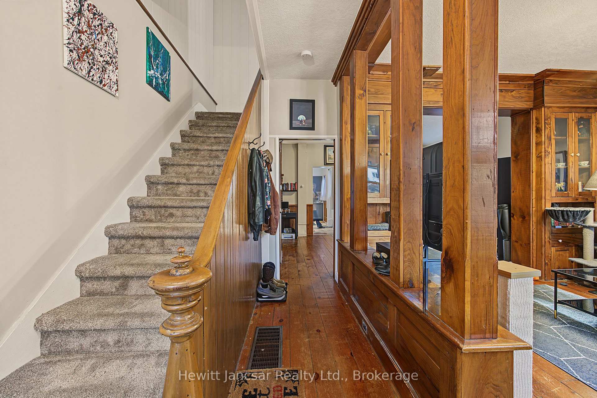 Photo 3 of 190 Jacob Street, Wilmot, New Hamburg — HOMEH