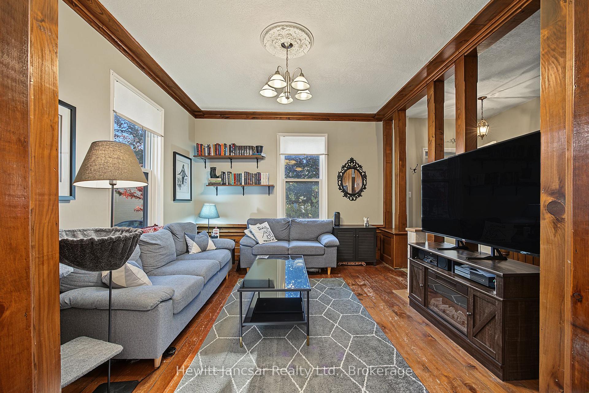 Photo 5 of 190 Jacob Street, Wilmot, New Hamburg — HOMEH