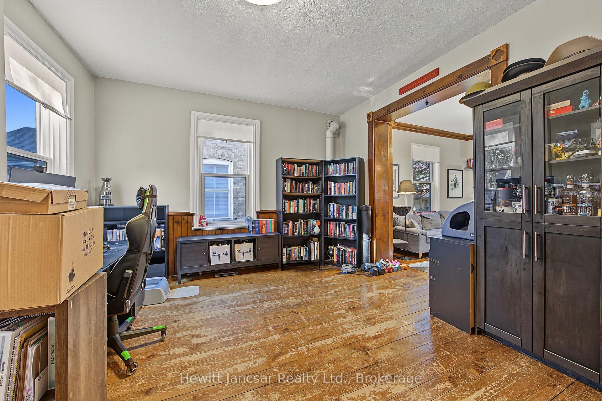 Photo 7 of 190 Jacob Street, Wilmot, New Hamburg — HOMEH