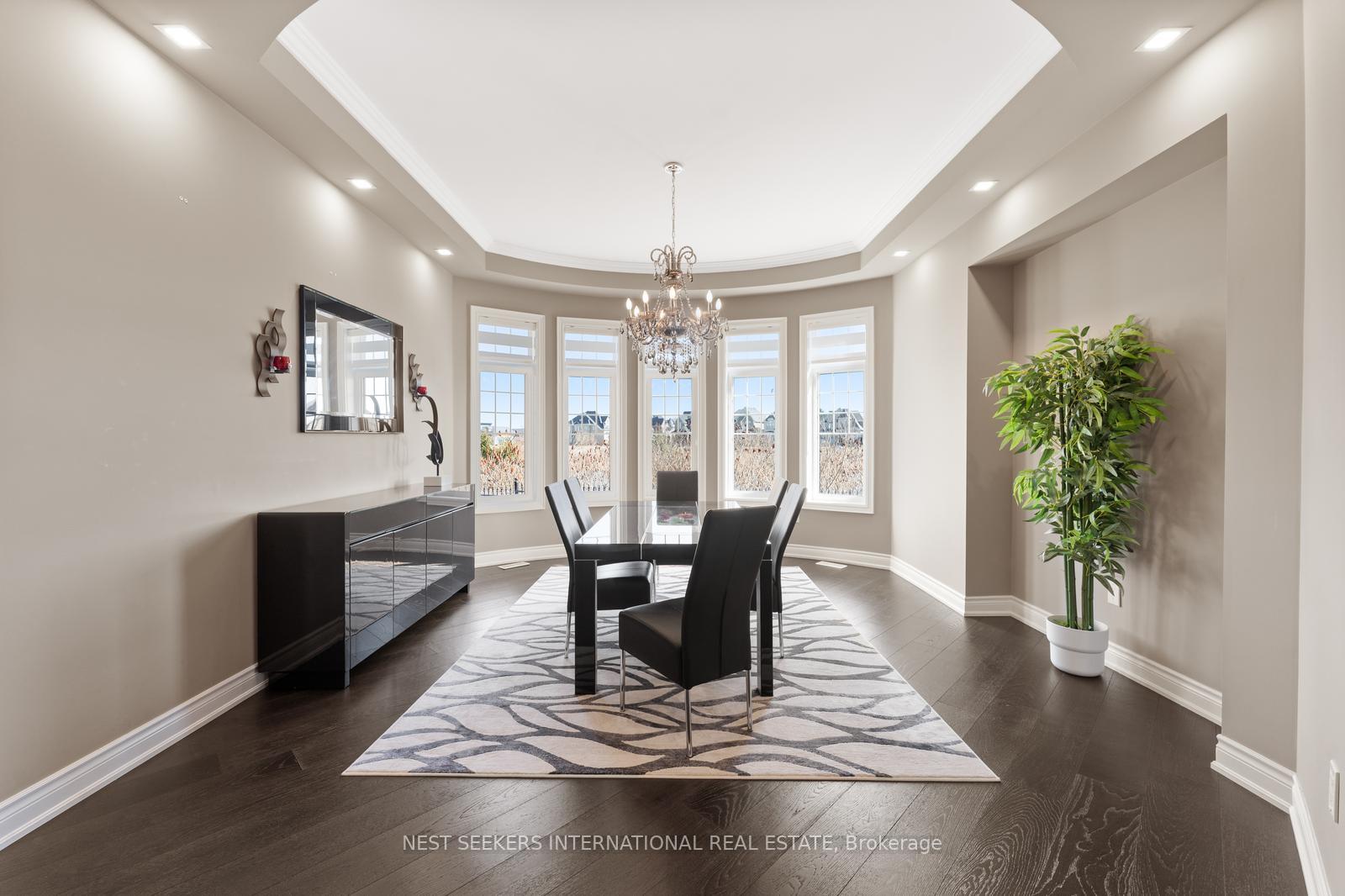 Photo 9 of 44 Mahaffy Court, King, Nobleton — HOMEH