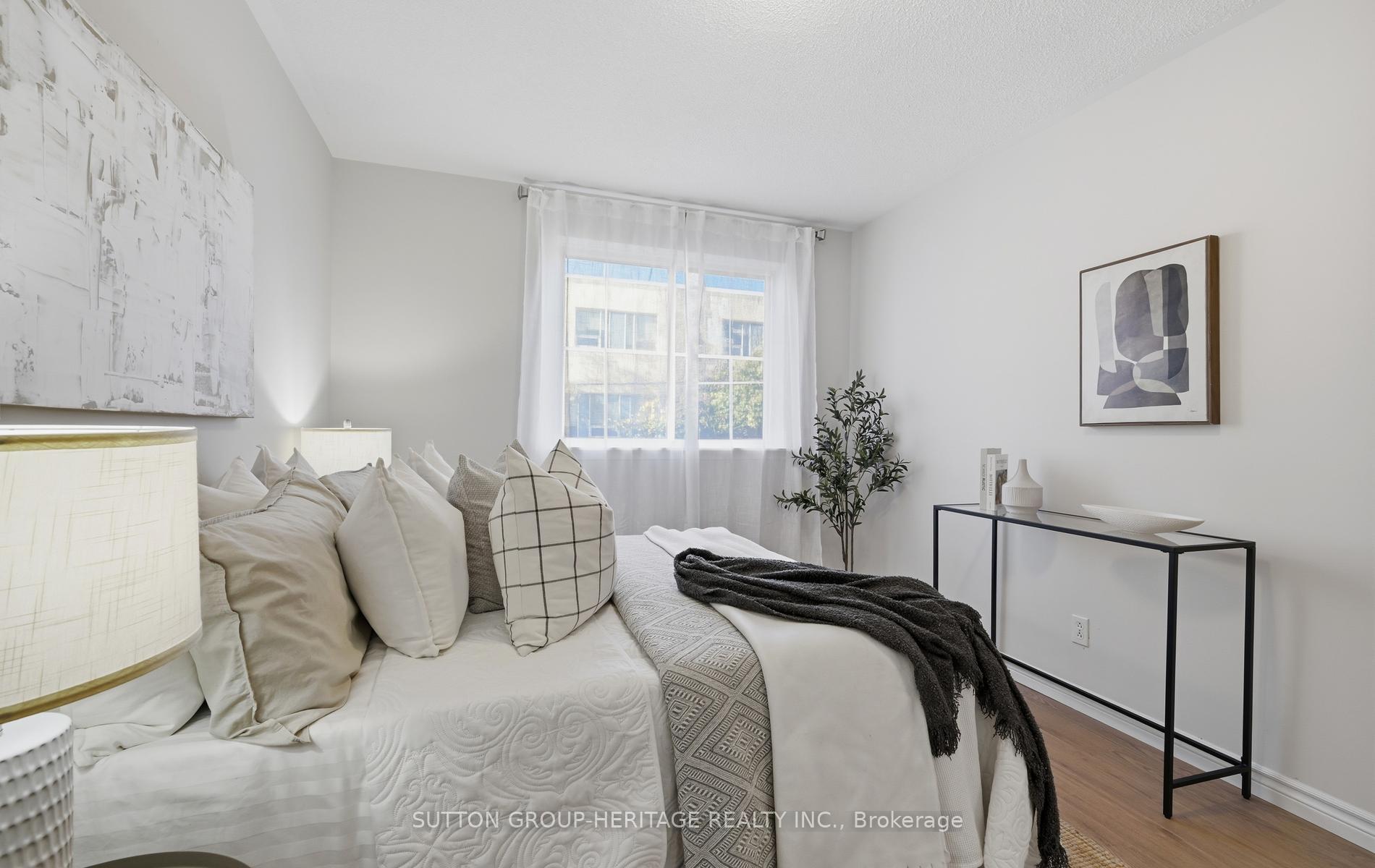 Photo 16 of 47 Burcher Road, Ajax, South East — HOMEH