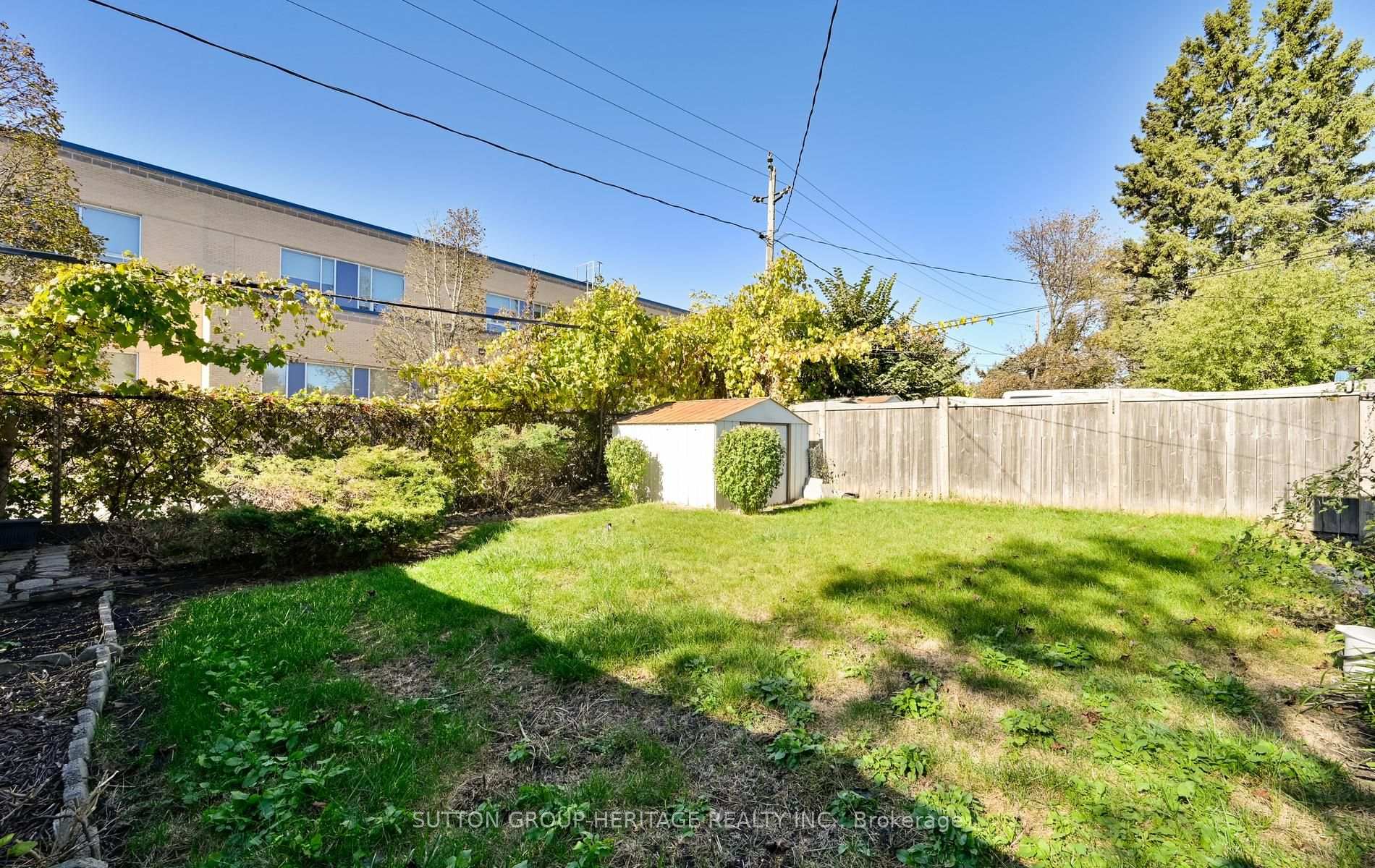 Photo 35 of 47 Burcher Road, Ajax, South East — HOMEH