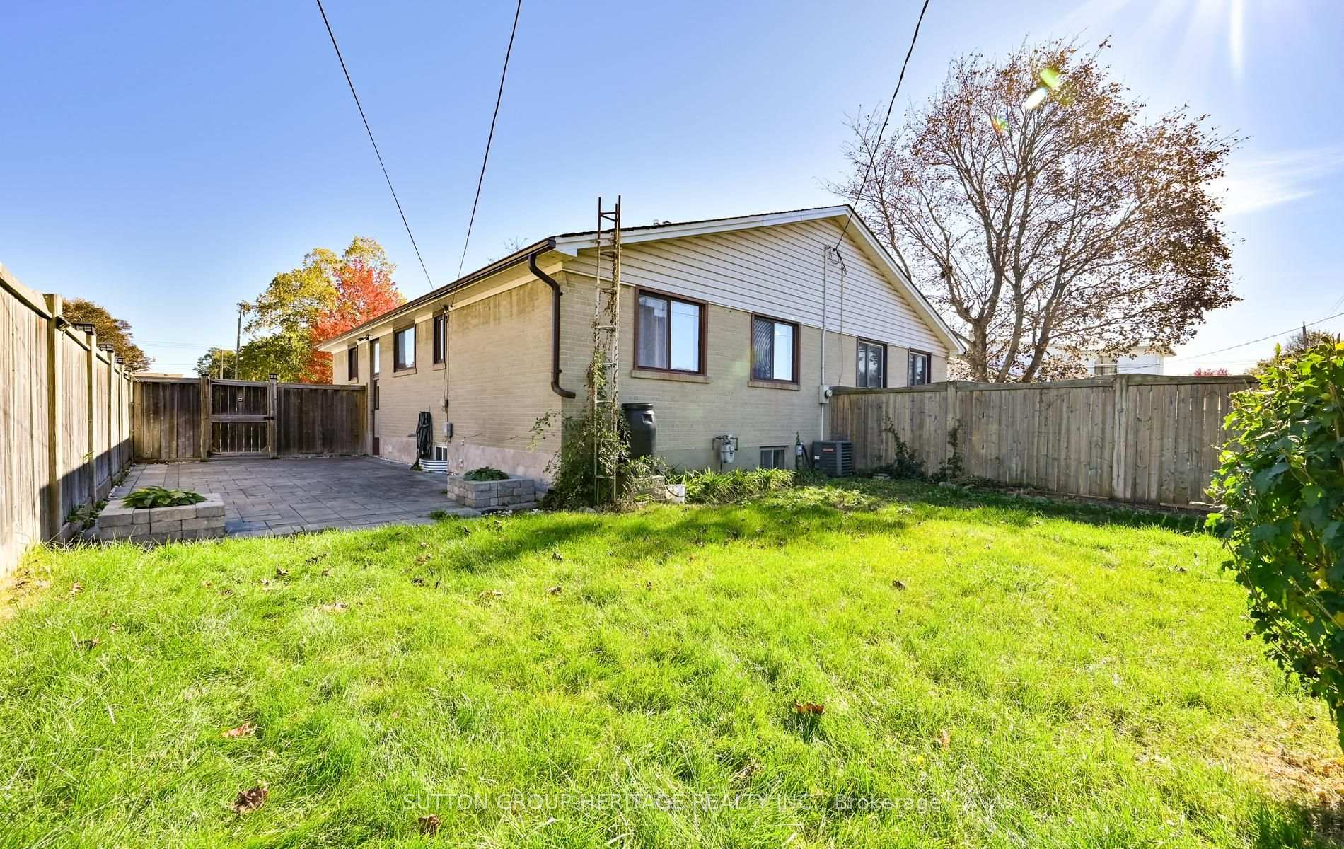 Photo 37 of 47 Burcher Road, Ajax, South East — HOMEH
