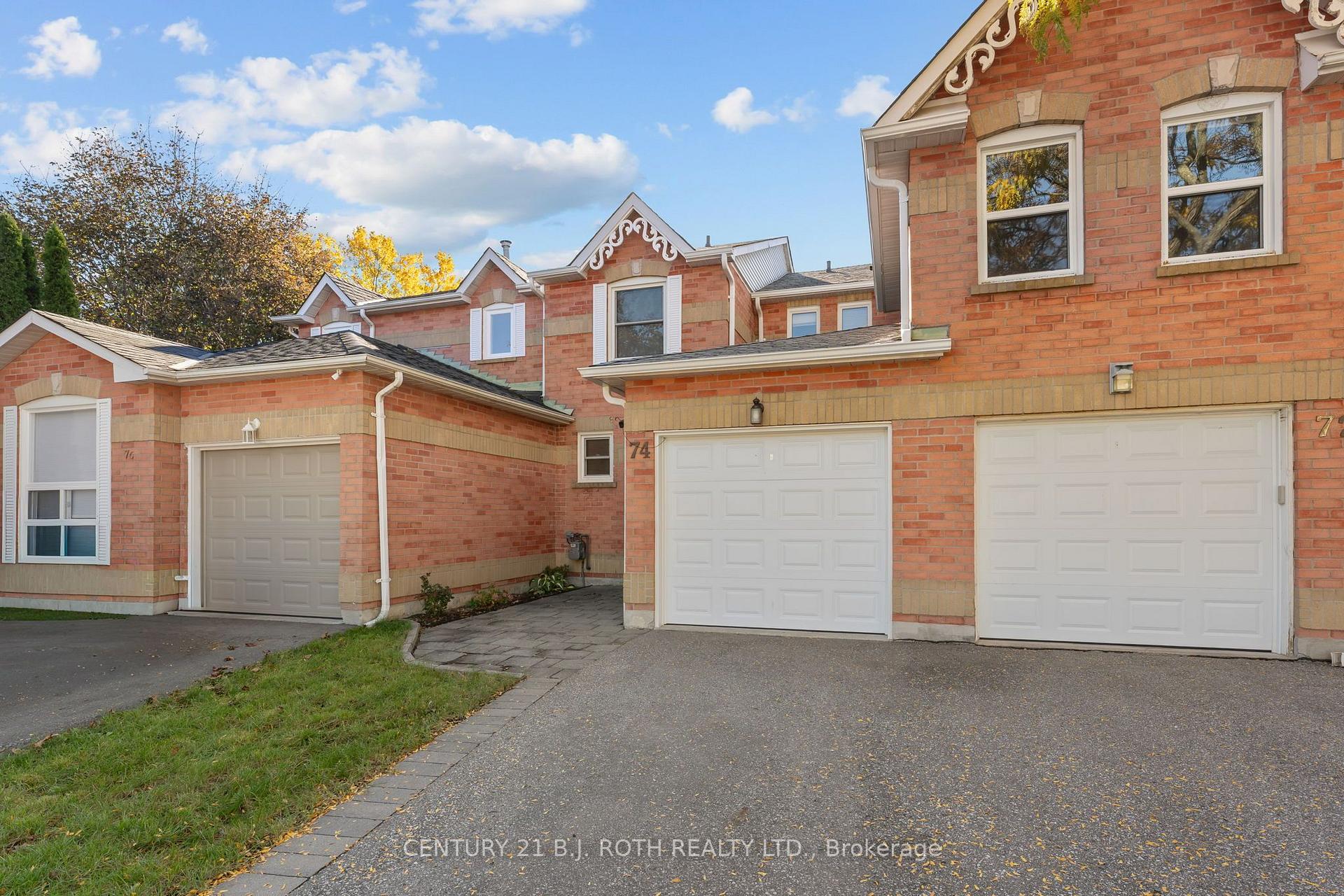 Photo 2 of 74 Ritva Court E, Richmond Hill, North Richvale — HOMEH