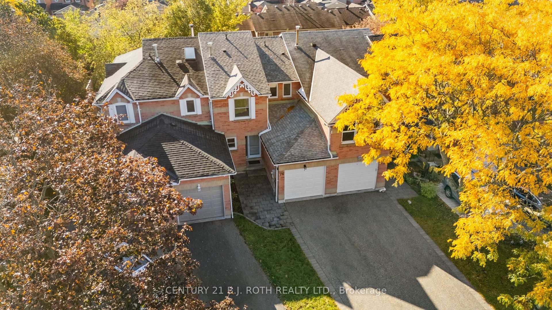 Photo 3 of 74 Ritva Court E, Richmond Hill, North Richvale — HOMEH