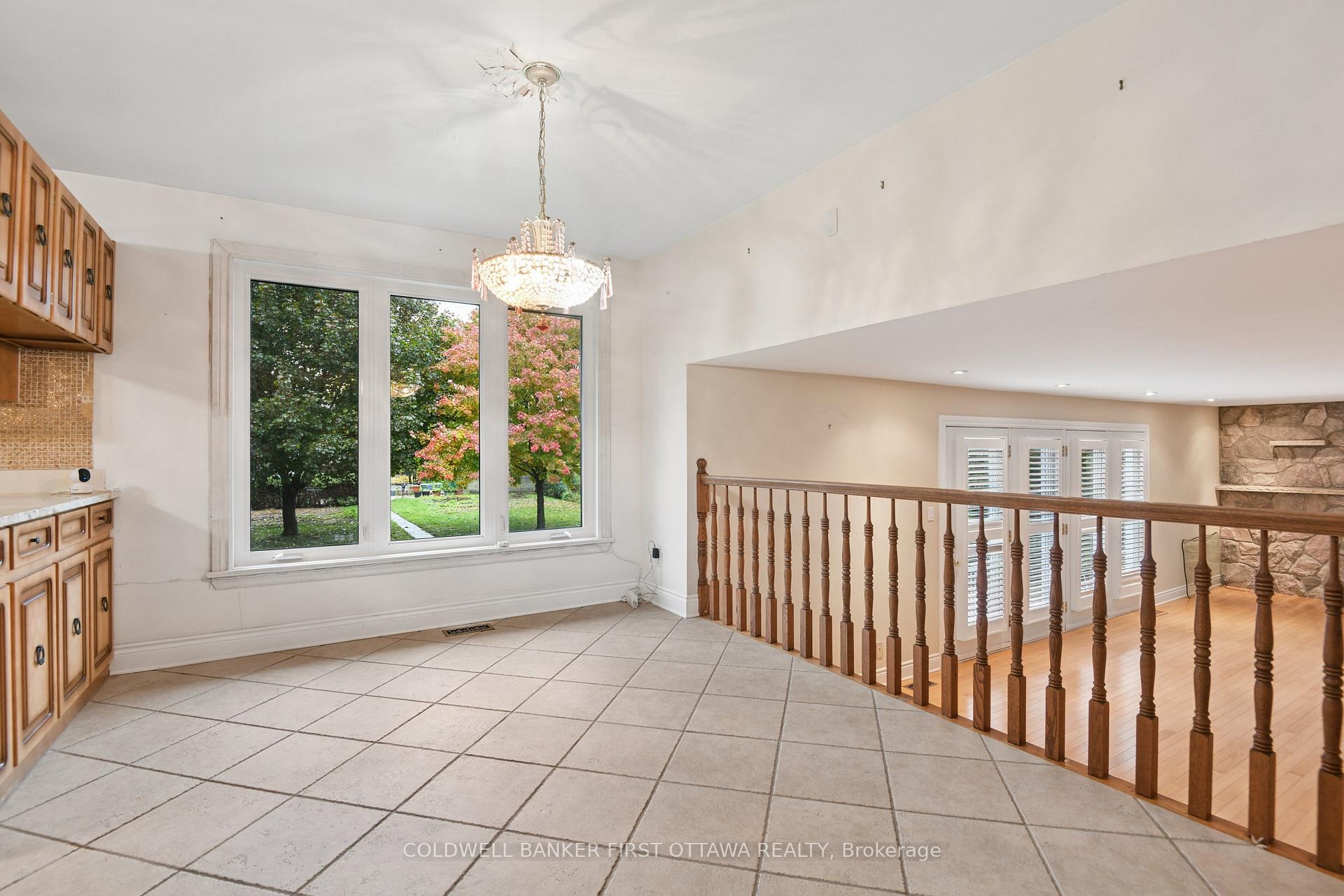 Photo 13 of 1512 Arnhem Street, Ottawa, Carleton Heights — HOMEH