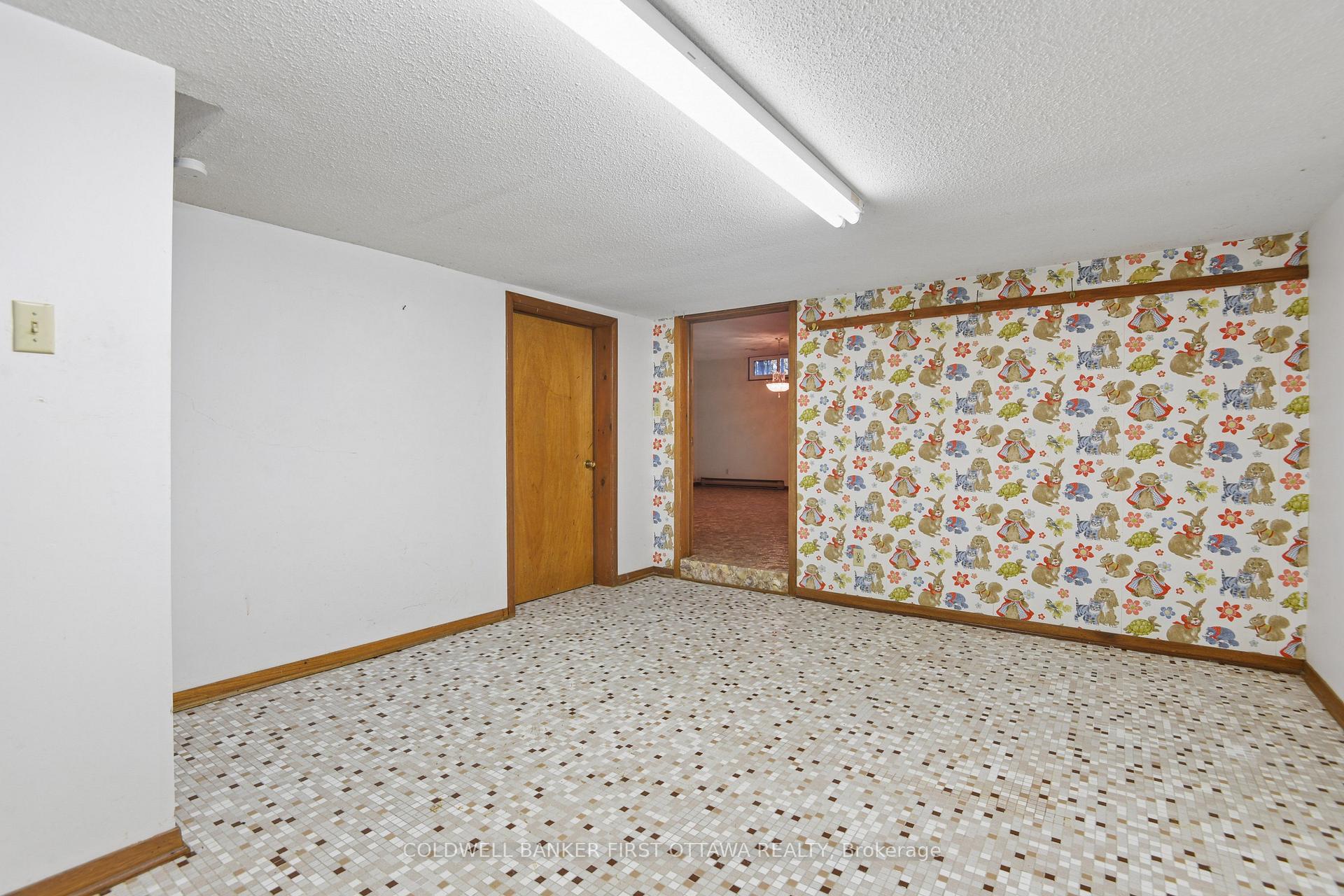 Photo 31 of 1512 Arnhem Street, Ottawa, Carleton Heights — HOMEH