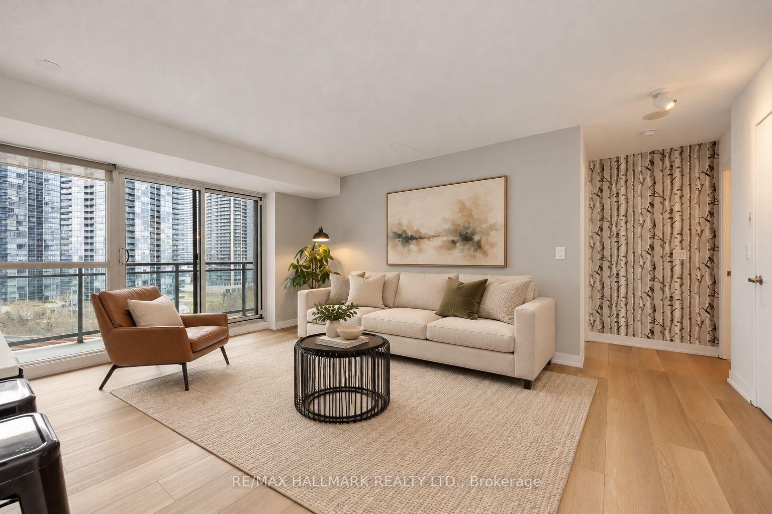 Photo of Unit 901, 155 Legion Road N
