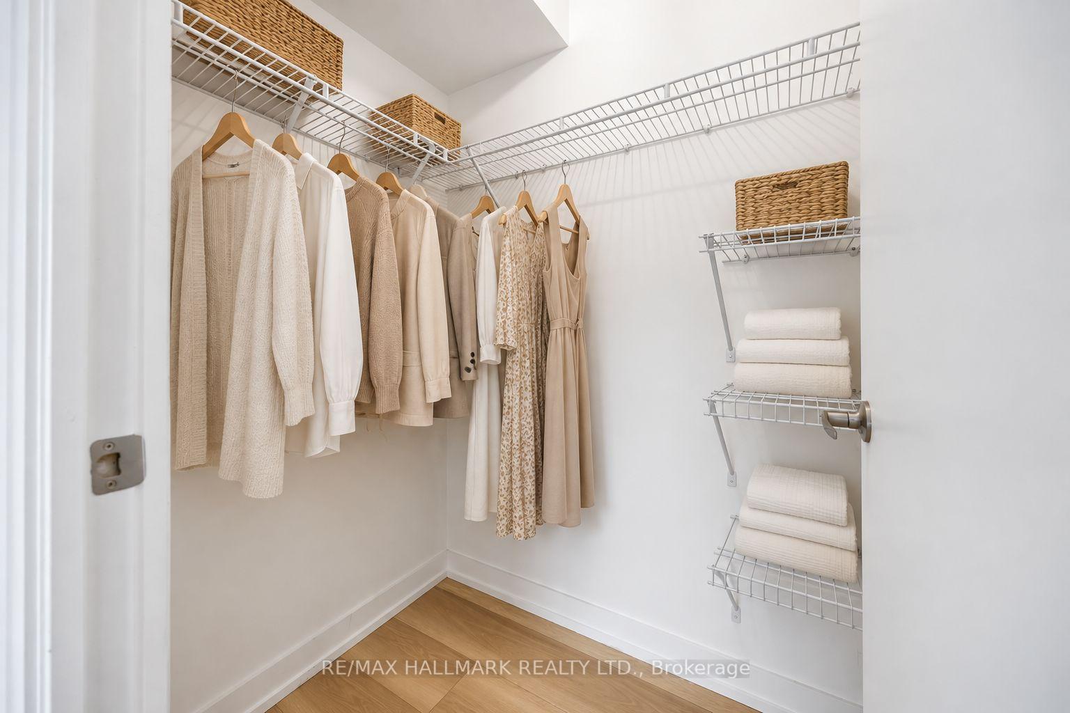 Photo 15 of Unit 901, 155 Legion Road N, Etobicoke, Mimico — HOMEH