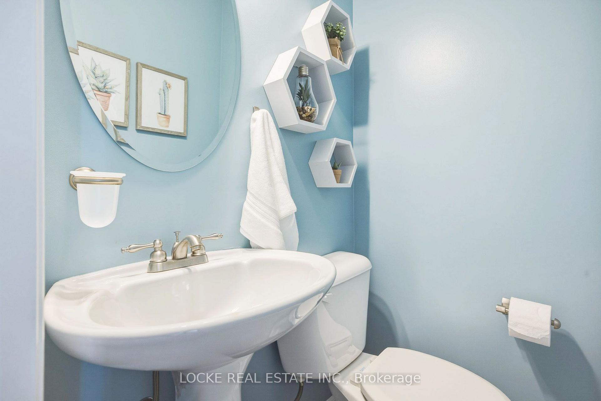 Photo 21 of 2174 Saturn Crescent, Ottawa, Fallingbrook/Gardenway South — HOMEH