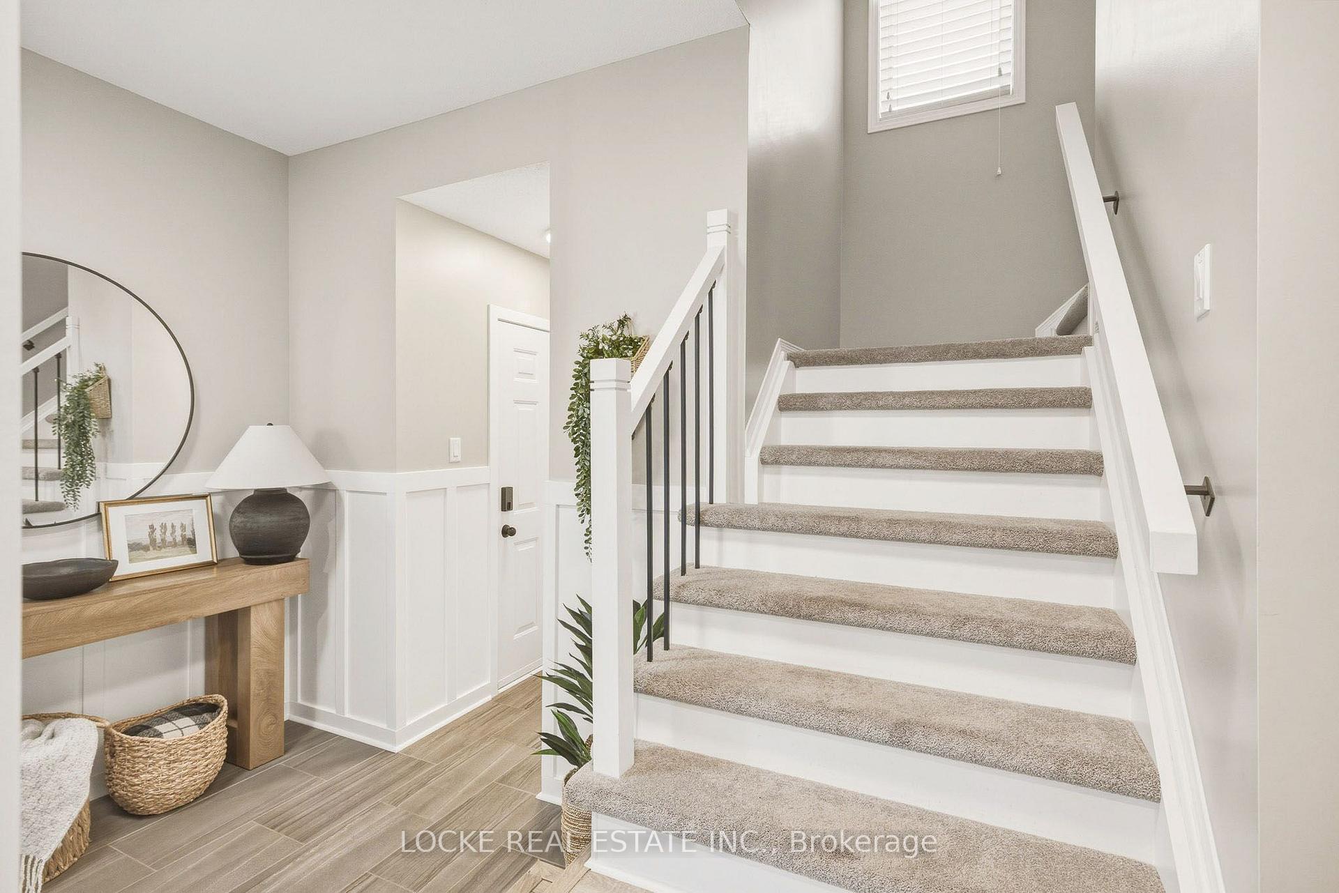 Photo 22 of 2174 Saturn Crescent, Ottawa, Fallingbrook/Gardenway South — HOMEH