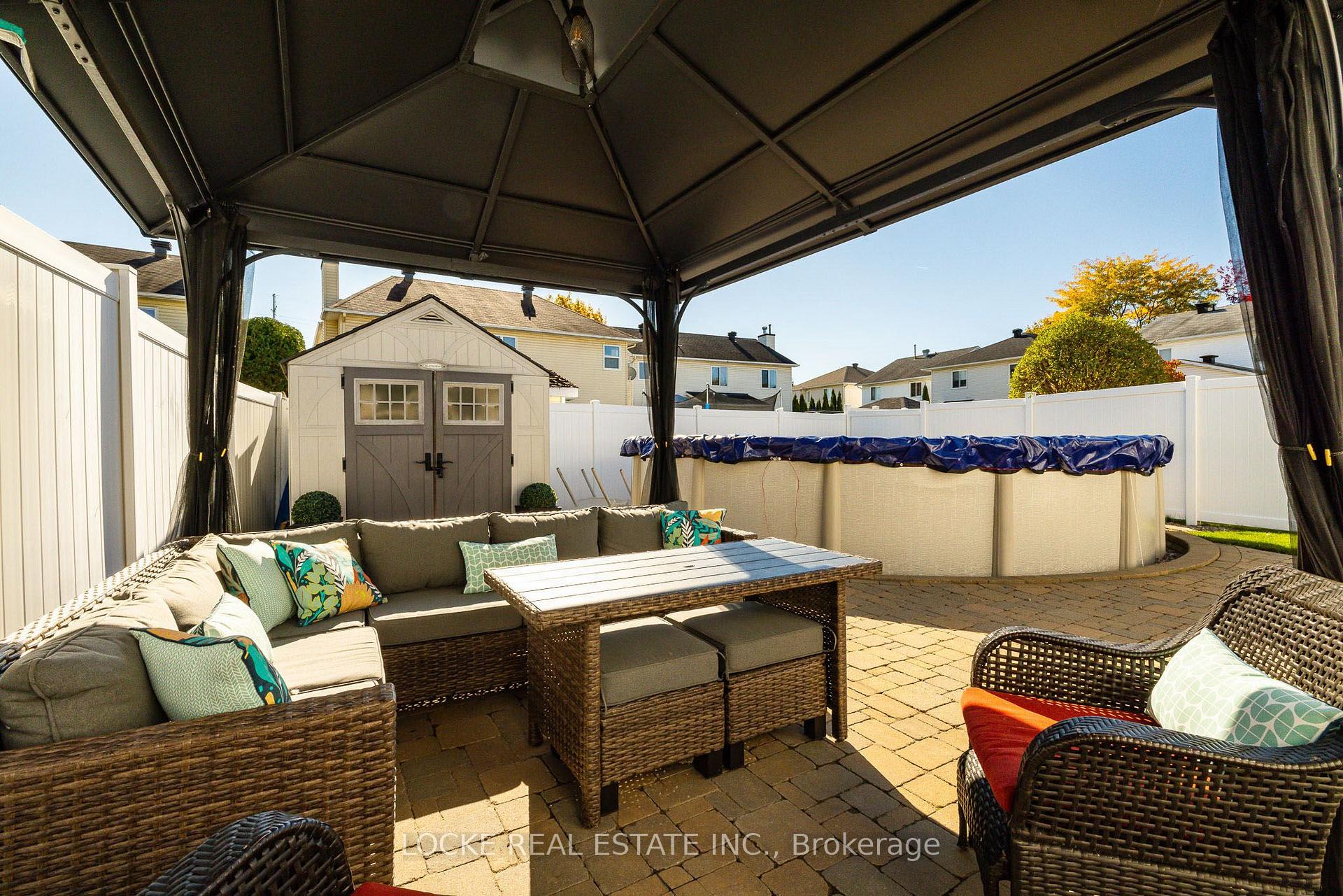 Photo 43 of 2174 Saturn Crescent, Ottawa, Fallingbrook/Gardenway South — HOMEH