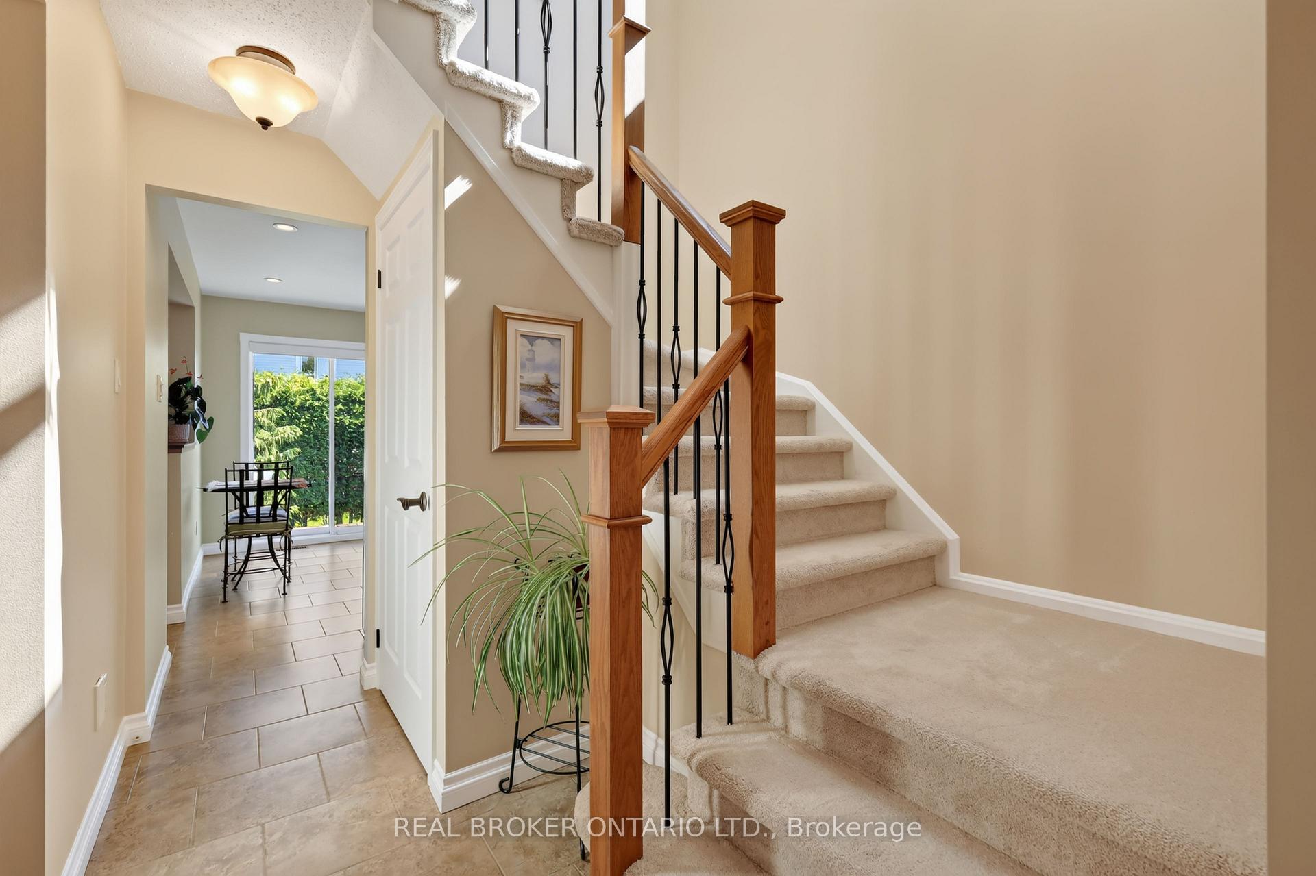 Photo 13 of 140 Montana Way, Ottawa, Barrhaven - Longfields — HOMEH