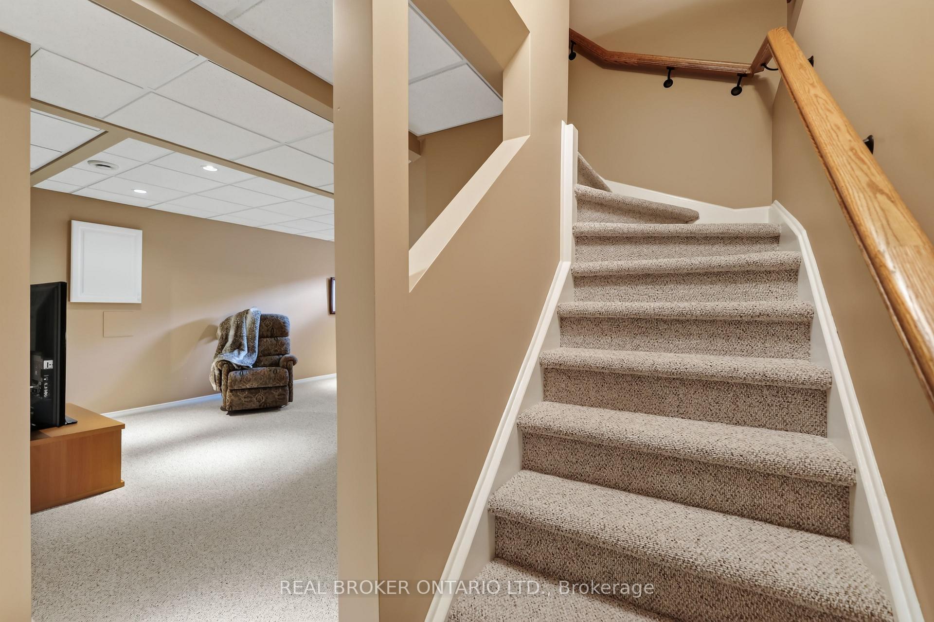 Photo 23 of 140 Montana Way, Ottawa, Barrhaven - Longfields — HOMEH